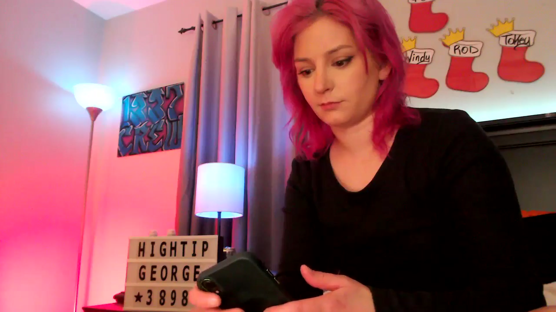 Gallery image thumbnail from EmmyLove's myfreecams stream on, 12/19/2025, 04:56 image 3 of 20