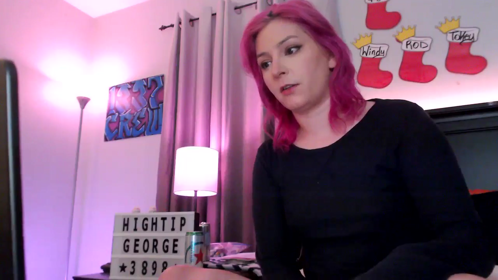 Gallery image thumbnail from EmmyLove's myfreecams stream on, 12/19/2025, 06:28 image 3 of 20
