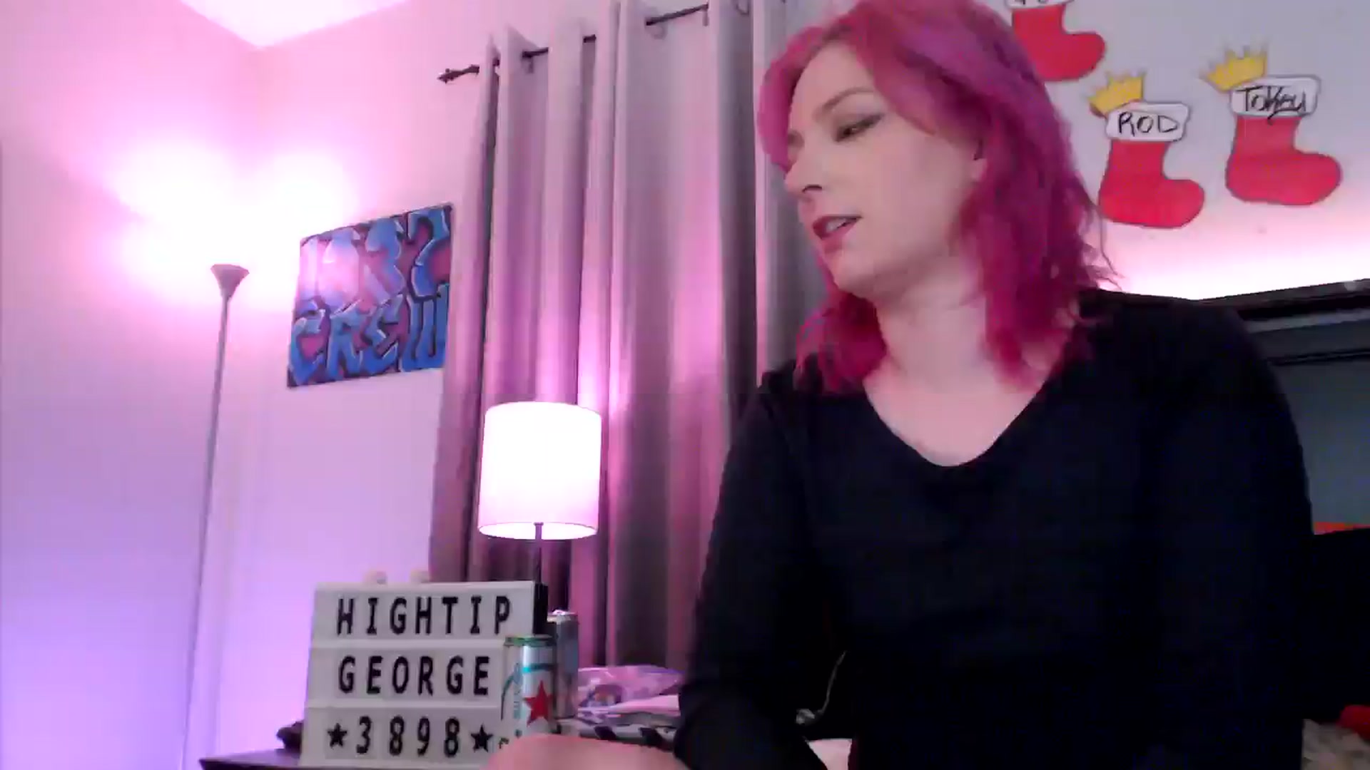 Gallery image thumbnail from EmmyLove's myfreecams stream on, 12/19/2025, 06:28 image 16 of 20