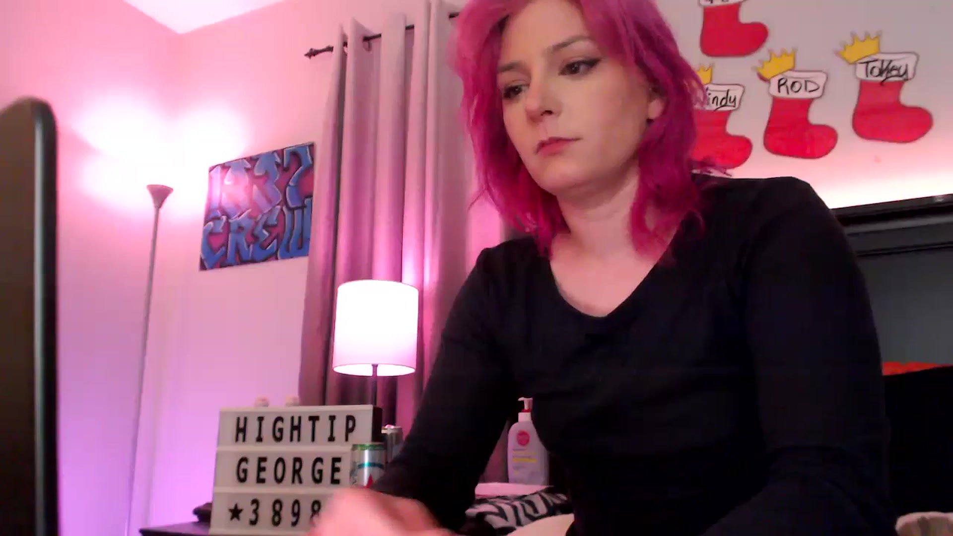 Gallery image thumbnail from EmmyLove's myfreecams stream on, 12/19/2025, 06:28 image 8 of 20