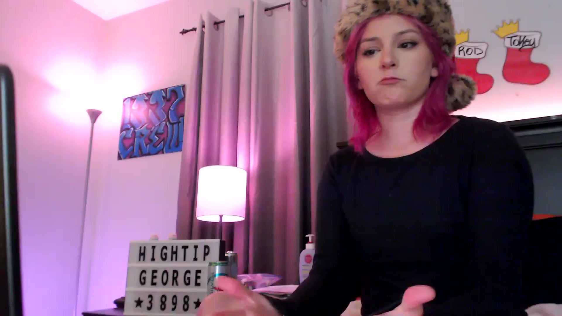 Gallery image thumbnail from EmmyLove's myfreecams stream on, 12/19/2025, 06:28 image 4 of 20