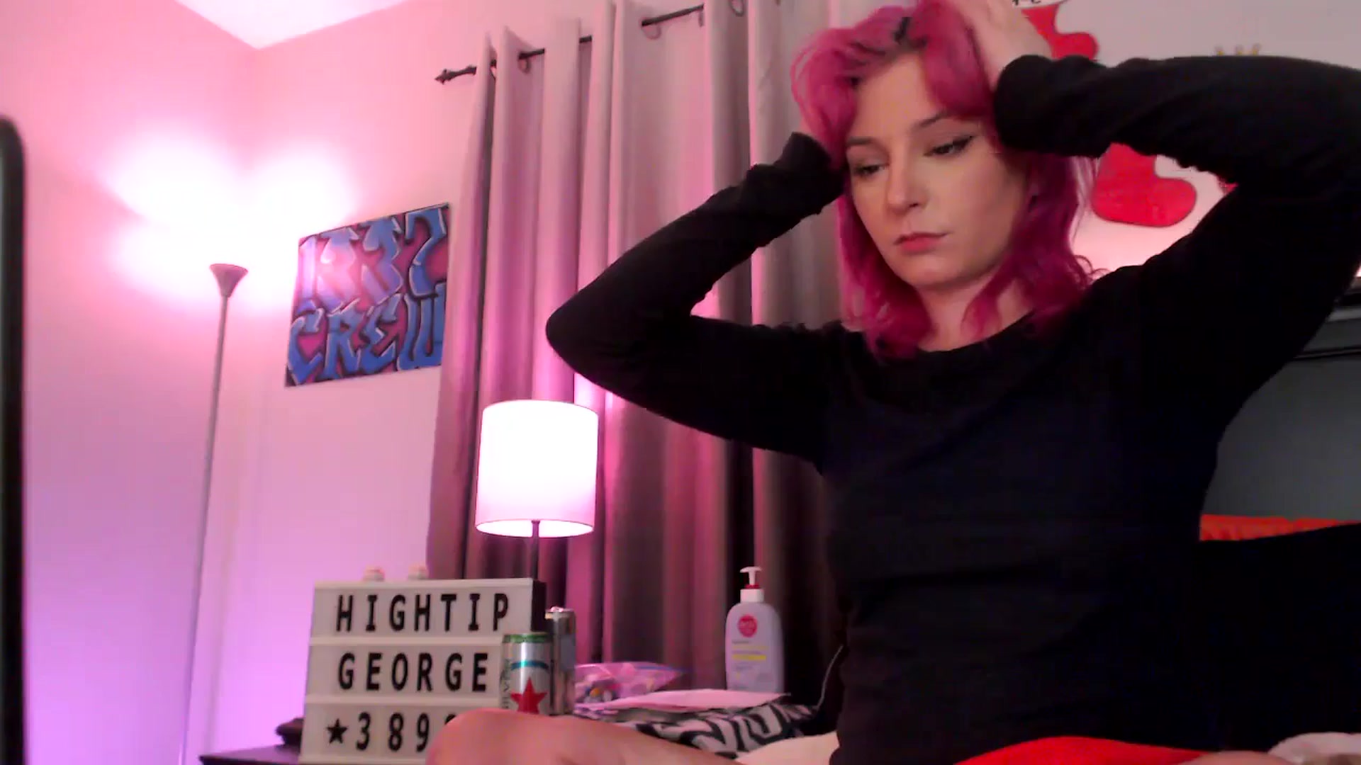 Gallery image thumbnail from EmmyLove's myfreecams stream on, 12/19/2025, 06:28 image 9 of 20