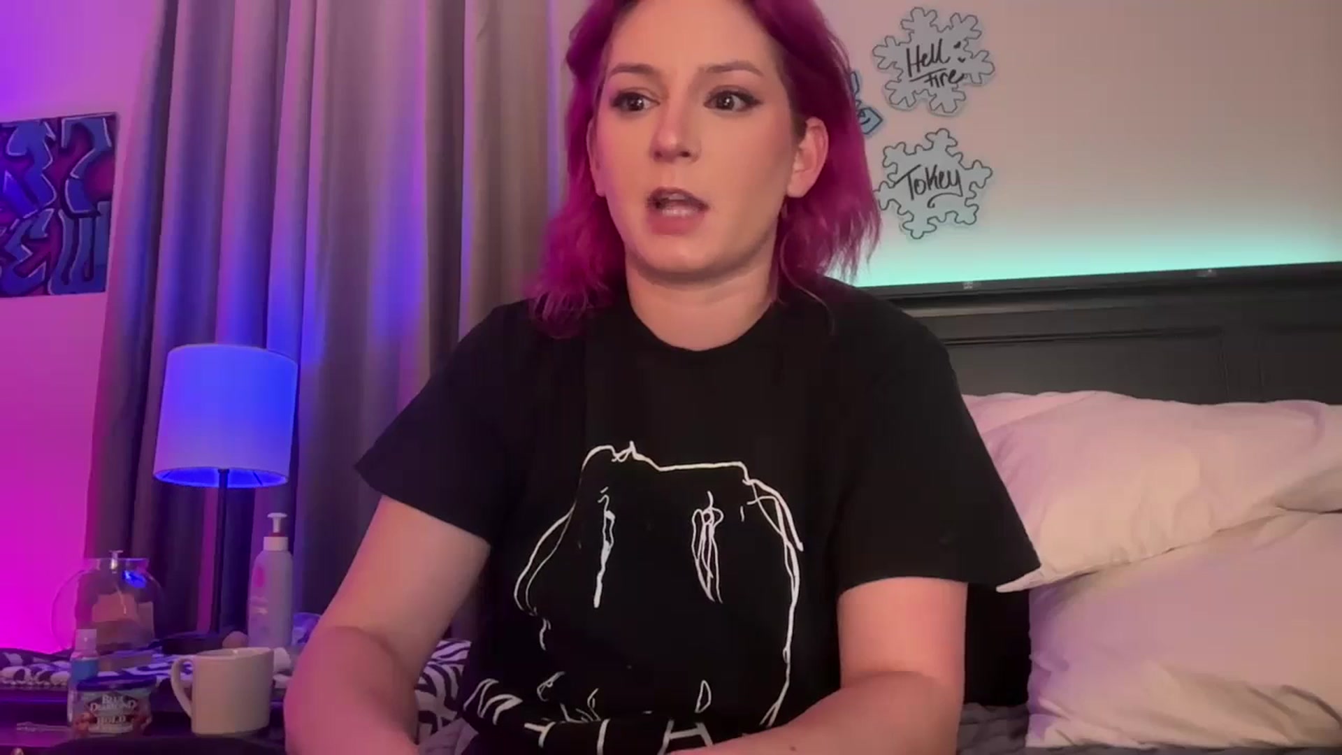 Gallery image thumbnail from EmmyLove's myfreecams stream on, 01/11/2026, 07:30 image 5 of 20