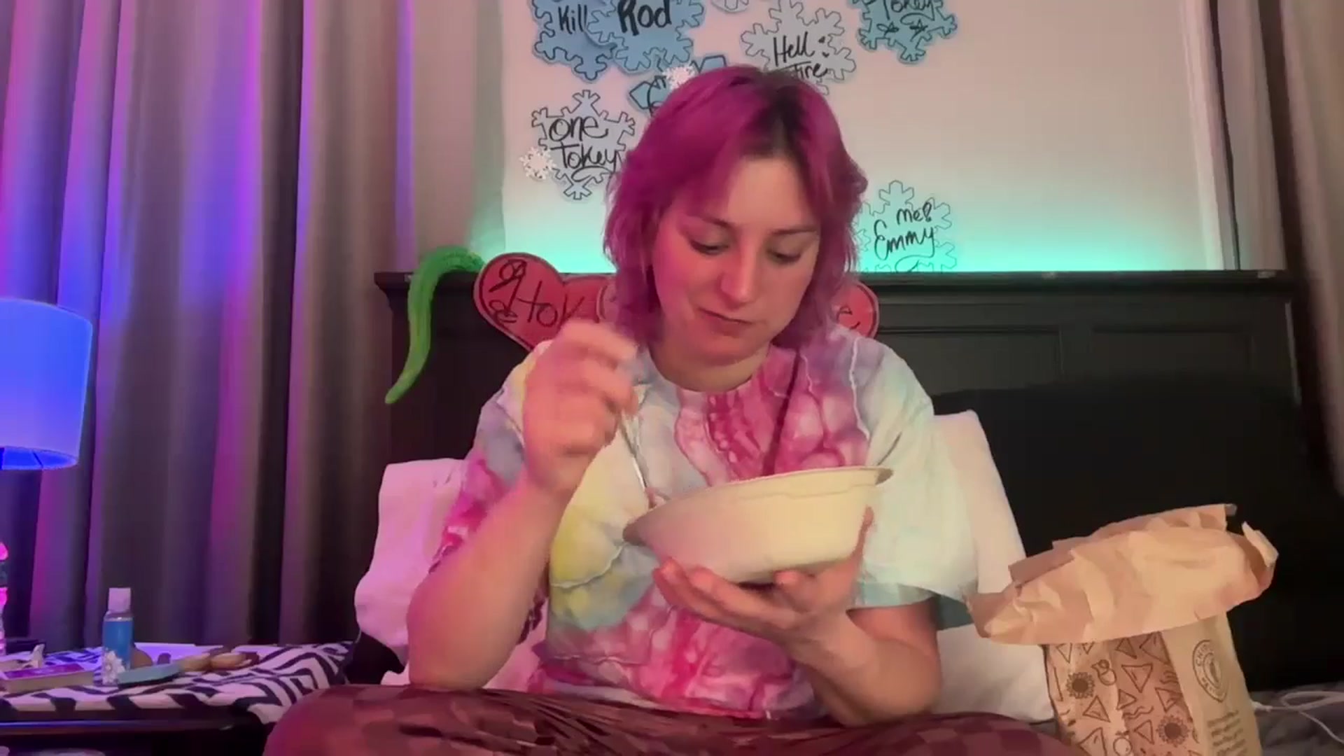 Gallery image thumbnail from EmmyLove's myfreecams stream on, 02/08/2026, 06:24 image 7 of 20