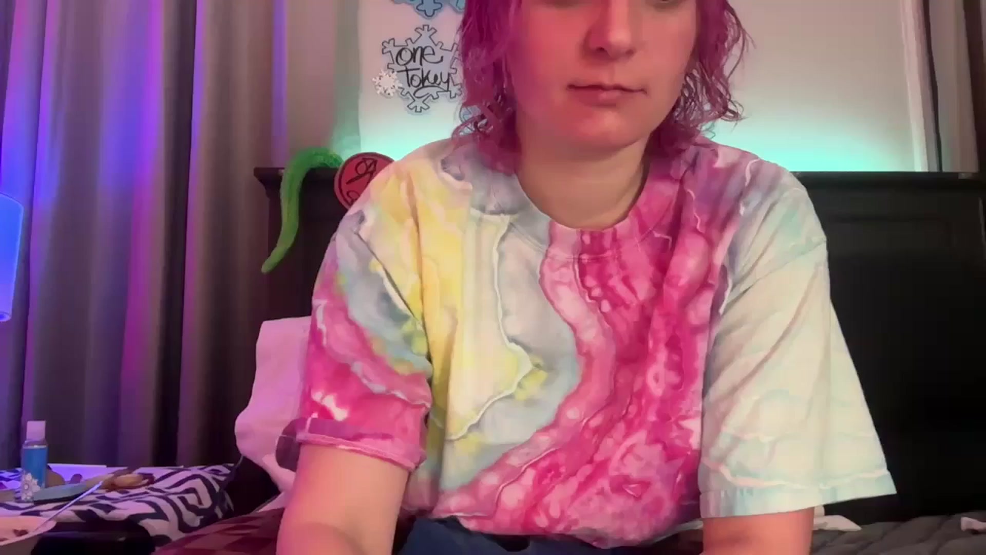 Gallery image thumbnail from EmmyLove's myfreecams stream on, 02/08/2026, 06:24 image 1 of 20