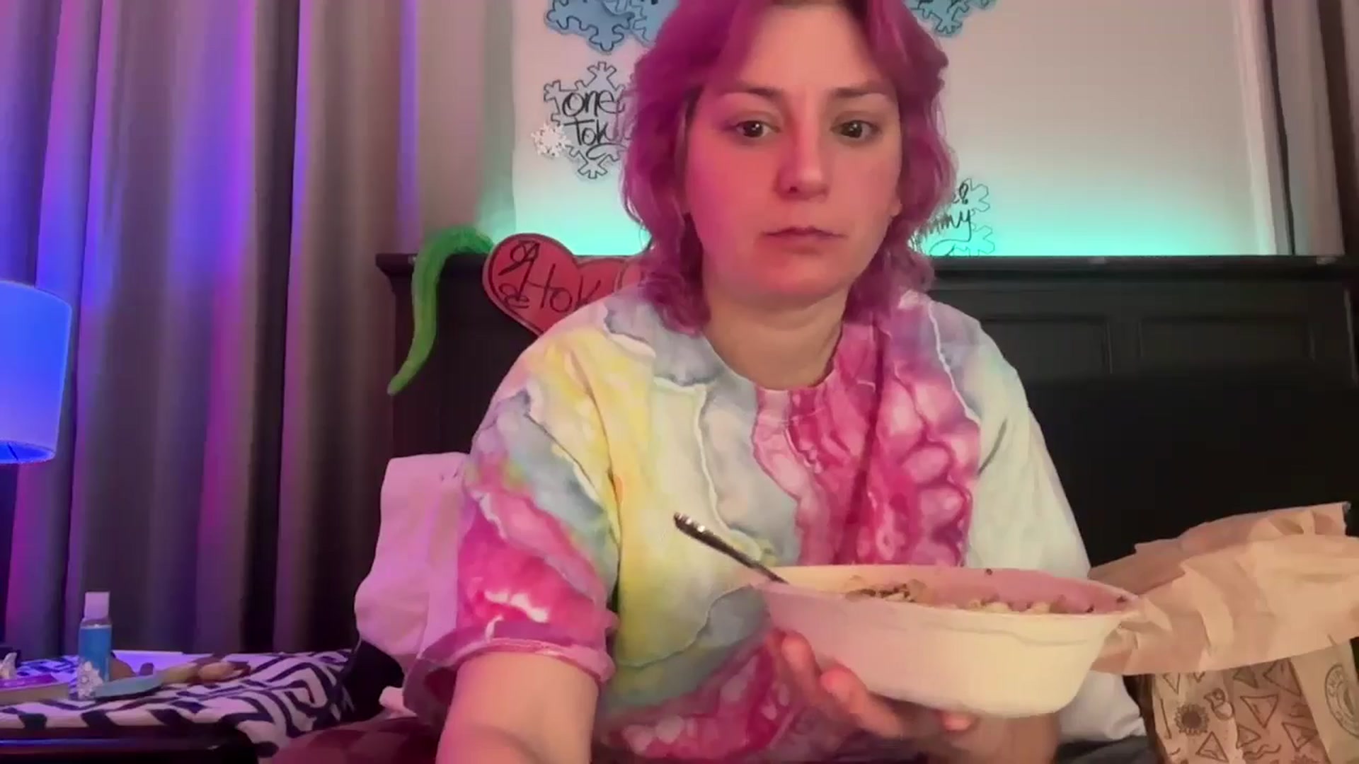 Gallery image thumbnail from EmmyLove's myfreecams stream on, 02/08/2026, 06:24 image 8 of 20