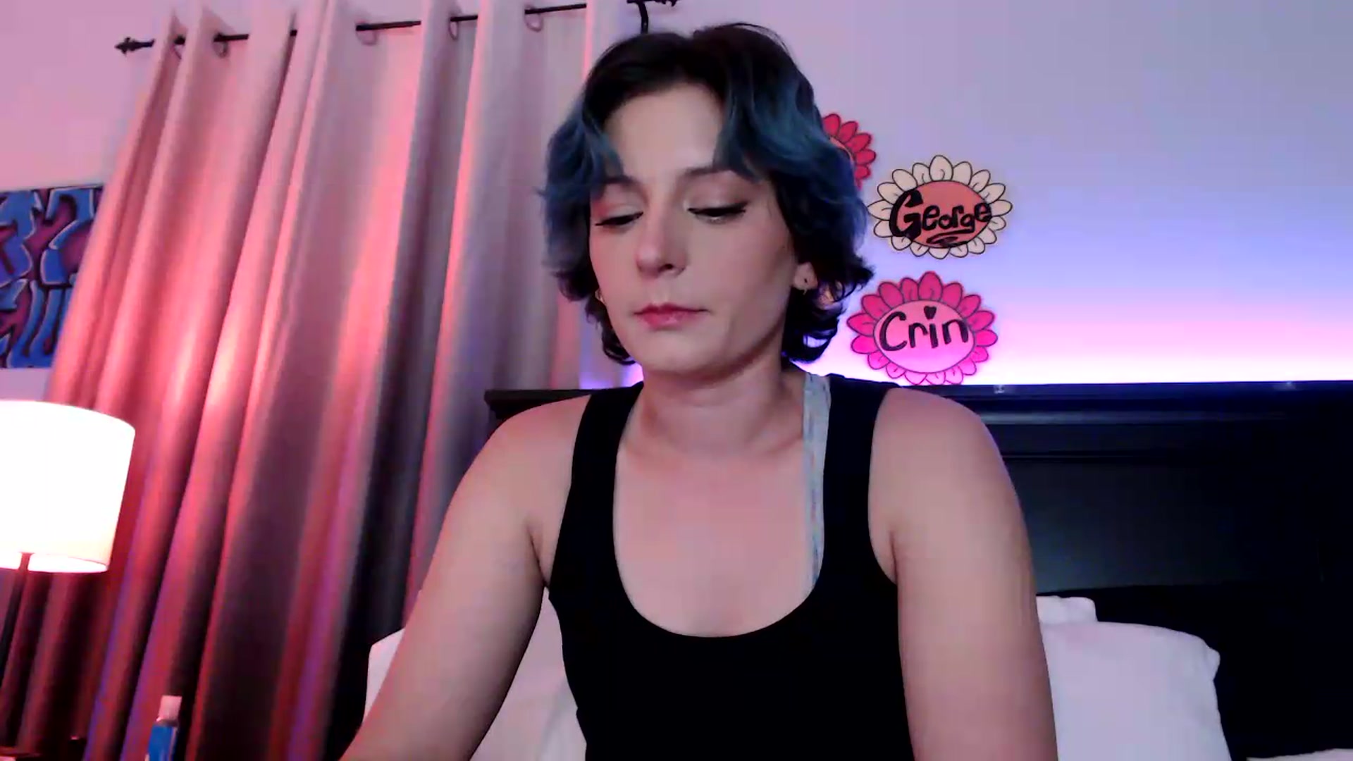 Gallery image thumbnail from EmmyLove's myfreecams stream on, 08/13/2026, 06:03 image 2 of 20