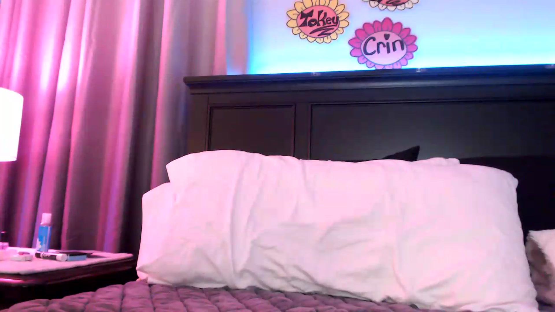 Gallery image thumbnail from EmmyLove's myfreecams stream on, 08/13/2026, 06:28 image 12 of 20