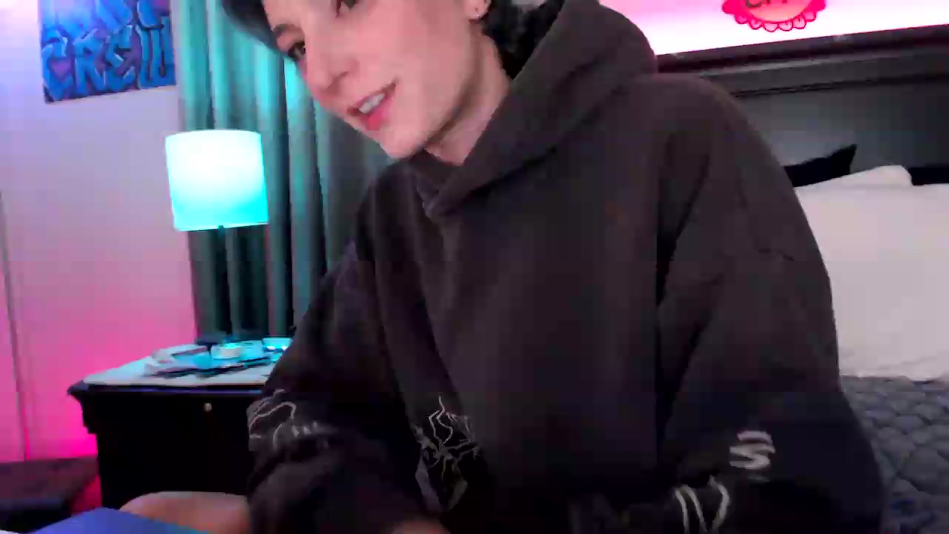 Gallery image thumbnail from EmmyLove's myfreecams stream on, 08/15/2026, 05:54 image 4 of 20