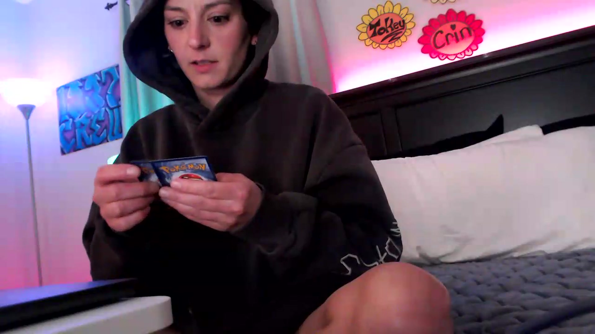 Gallery image thumbnail from EmmyLove's myfreecams stream on, 08/15/2026, 07:22 image 6 of 20