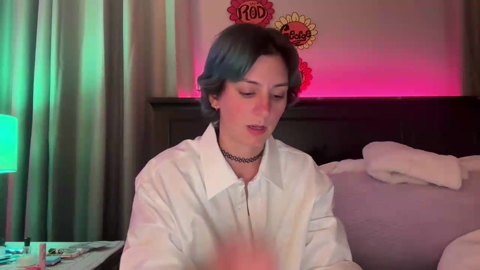 Gallery image thumbnail from EmmyLove's myfreecams stream on, 08/21/2026, 05:36 image 6 of 20
