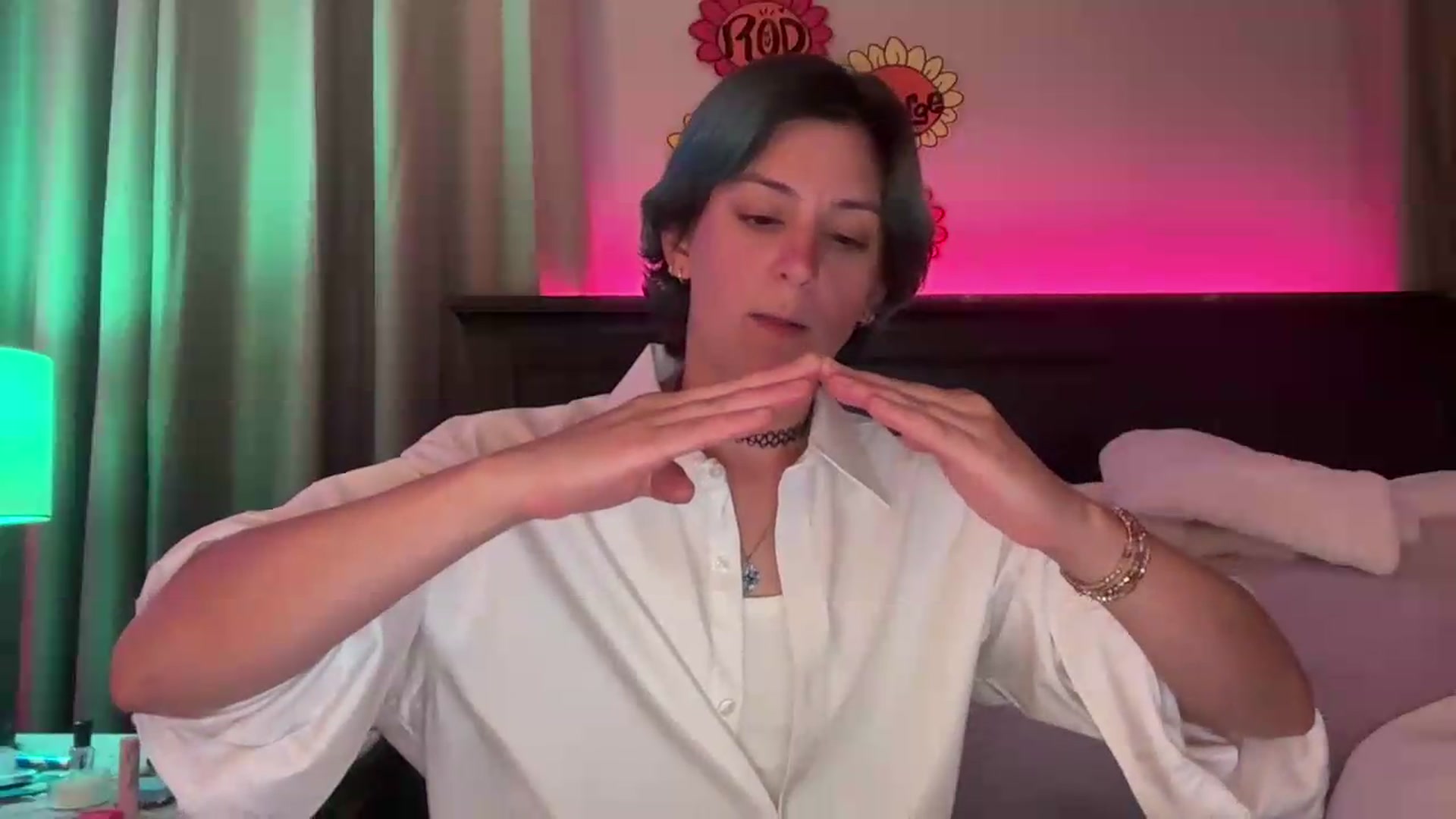 Gallery image thumbnail from EmmyLove's myfreecams stream on, 08/21/2026, 05:36 image 7 of 20