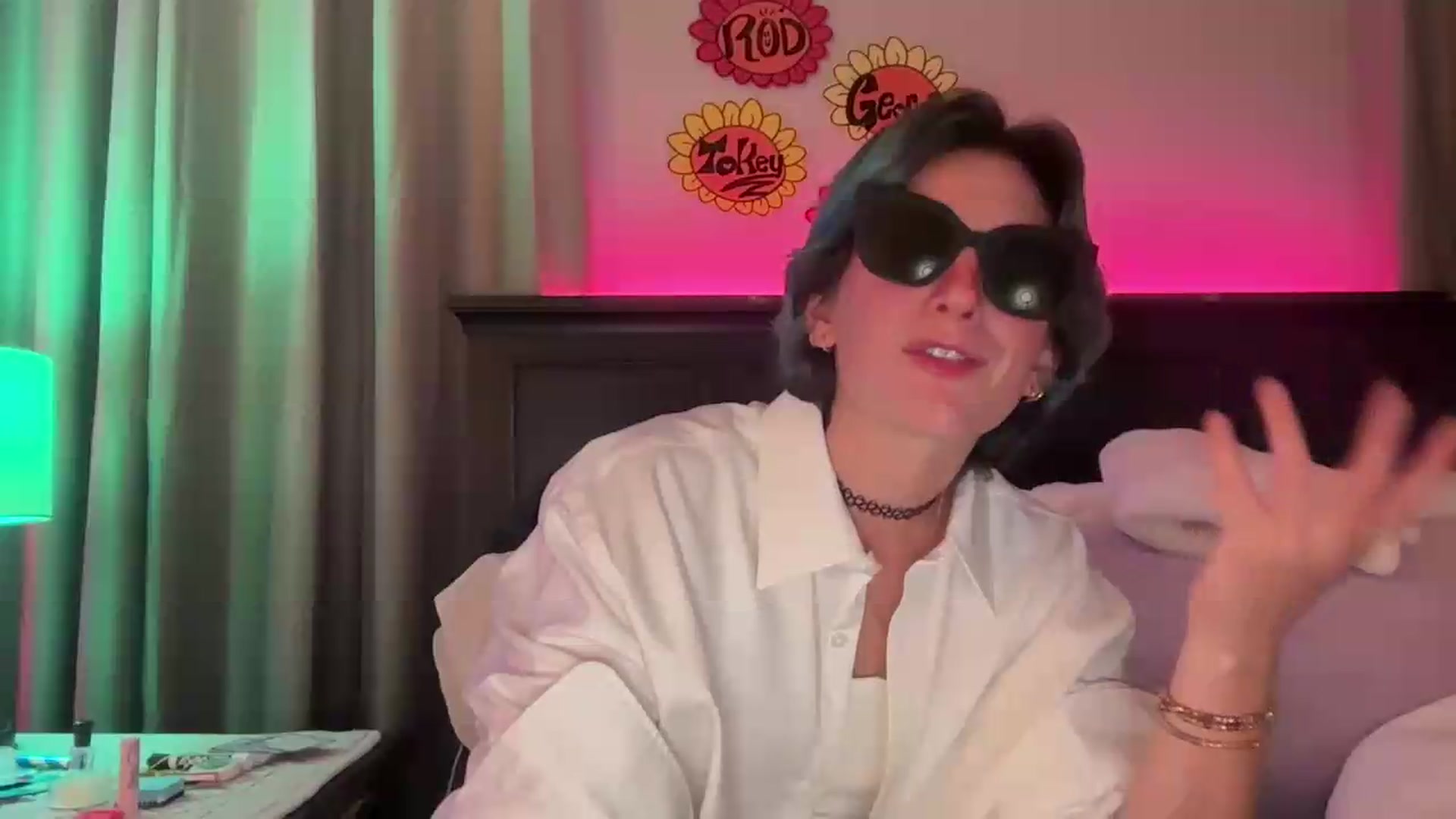 Gallery image thumbnail from EmmyLove's myfreecams stream on, 08/21/2026, 05:36 image 3 of 20