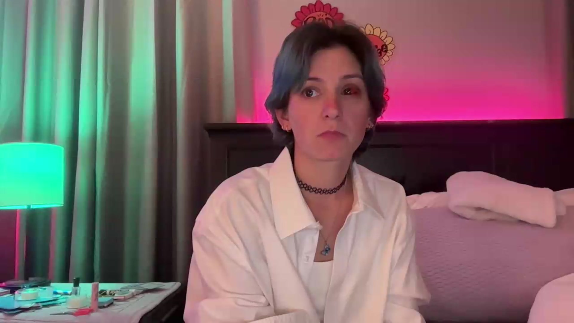 Gallery image thumbnail from EmmyLove's myfreecams stream on, 08/21/2026, 08:08 image 10 of 20