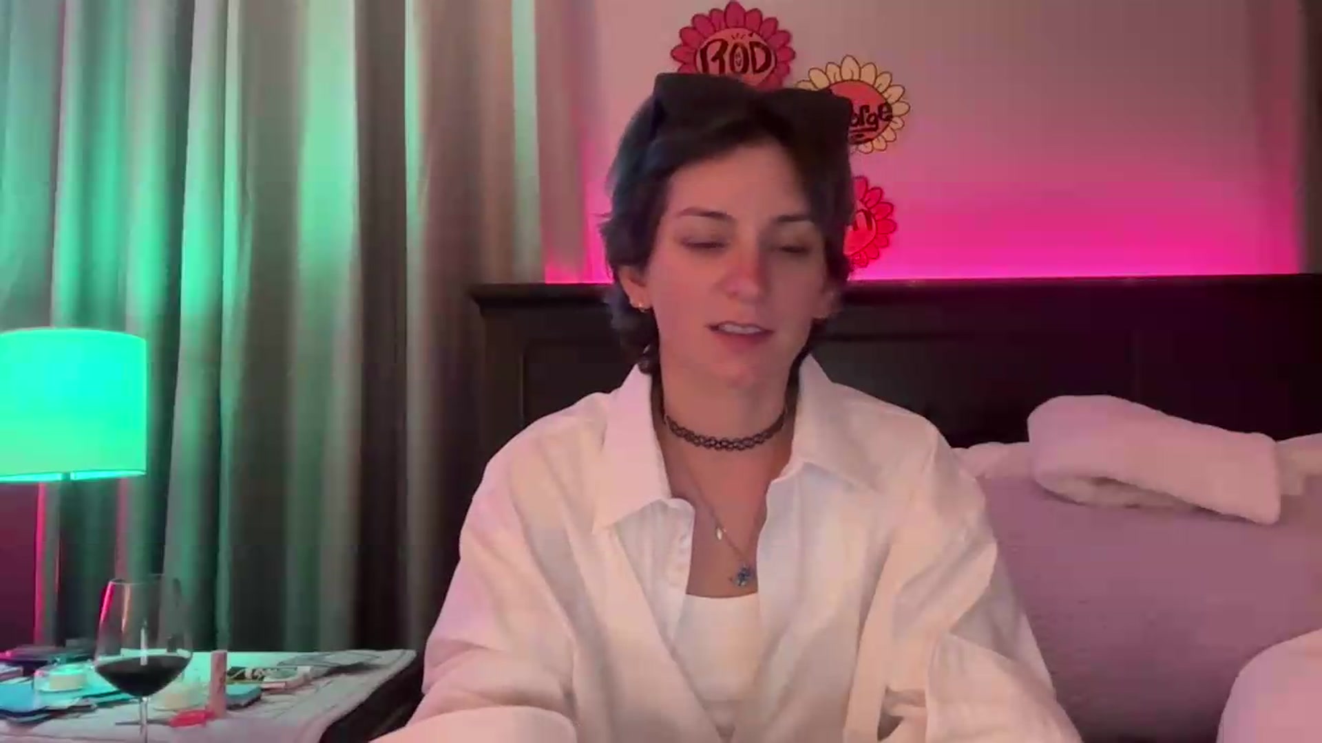 Gallery image thumbnail from EmmyLove's myfreecams stream on, 08/21/2026, 08:08 image 13 of 20