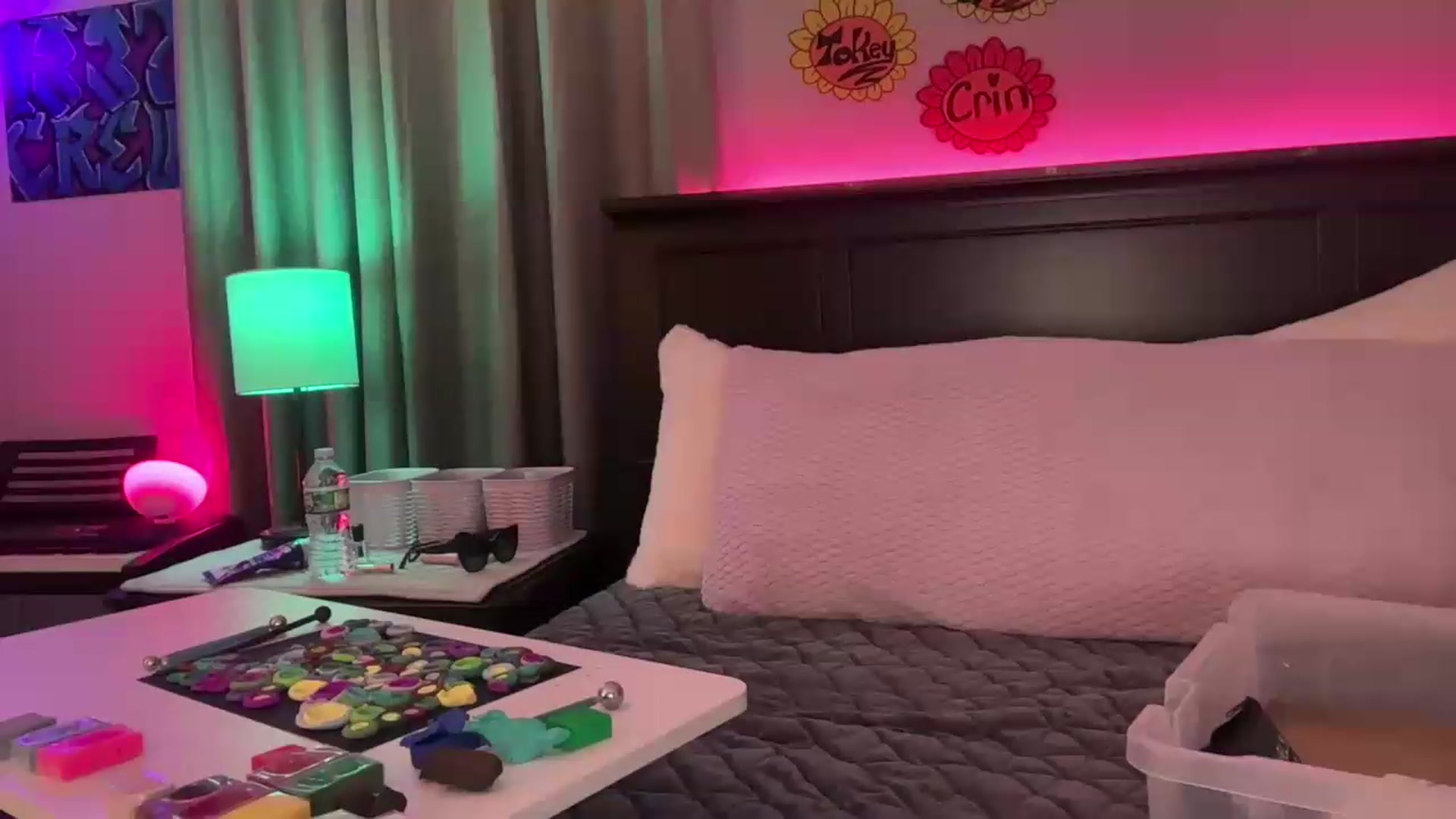 Gallery image thumbnail from EmmyLove's myfreecams stream on, 08/22/2026, 08:44 image 20 of 20