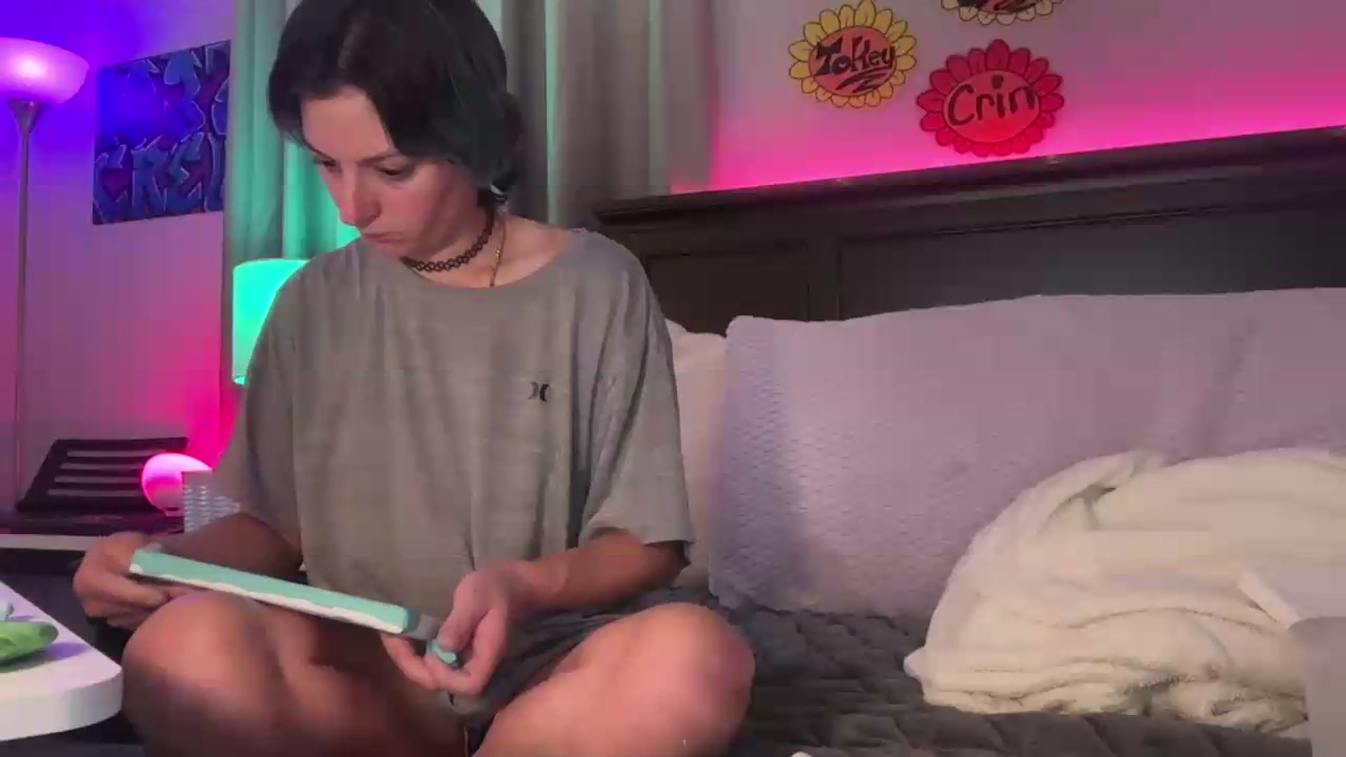 Gallery image thumbnail from EmmyLove's myfreecams stream on, 08/23/2026, 06:14 image 15 of 20