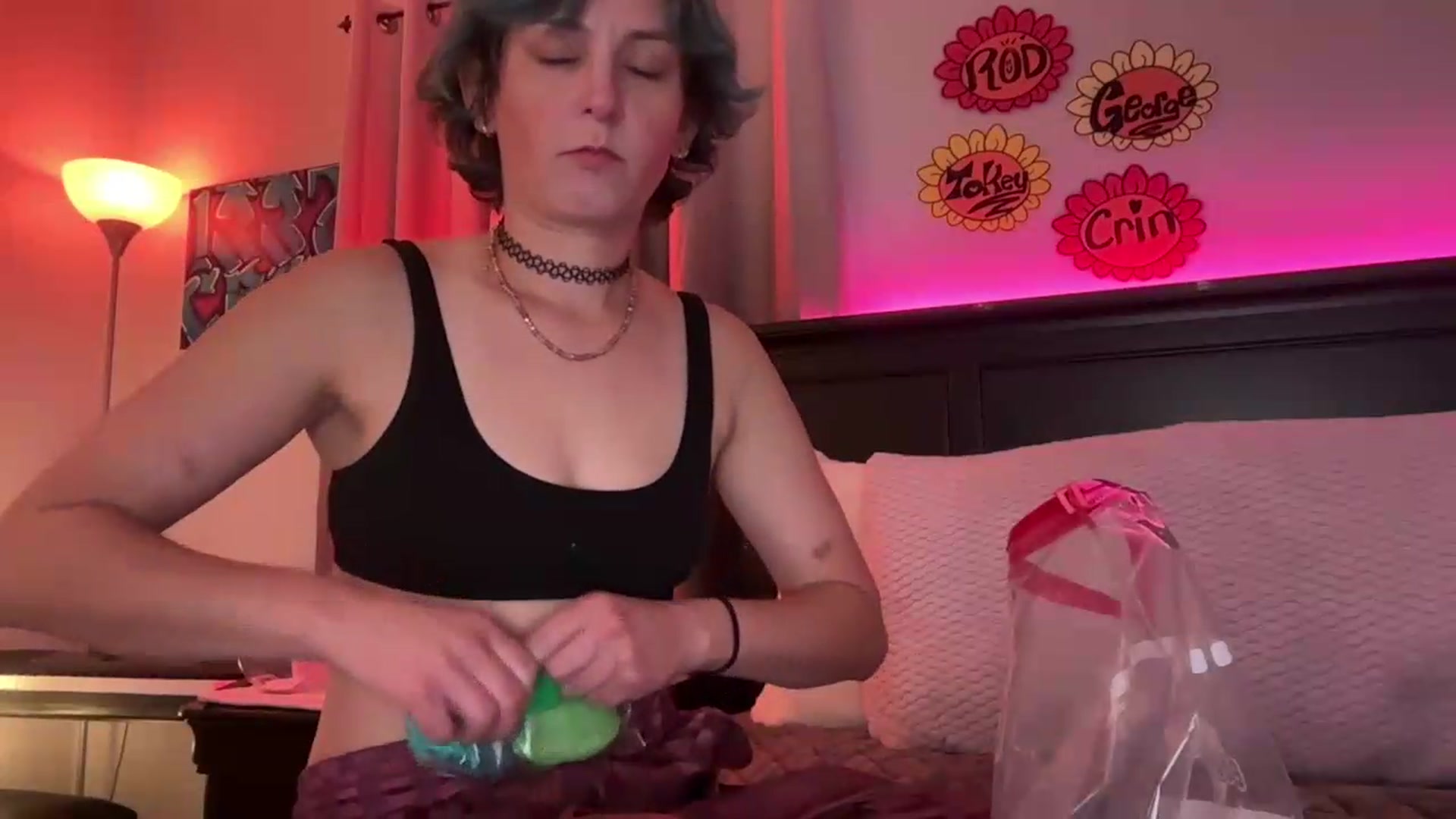 Gallery image thumbnail from EmmyLove's myfreecams stream on, 08/25/2026, 05:35 image 11 of 20