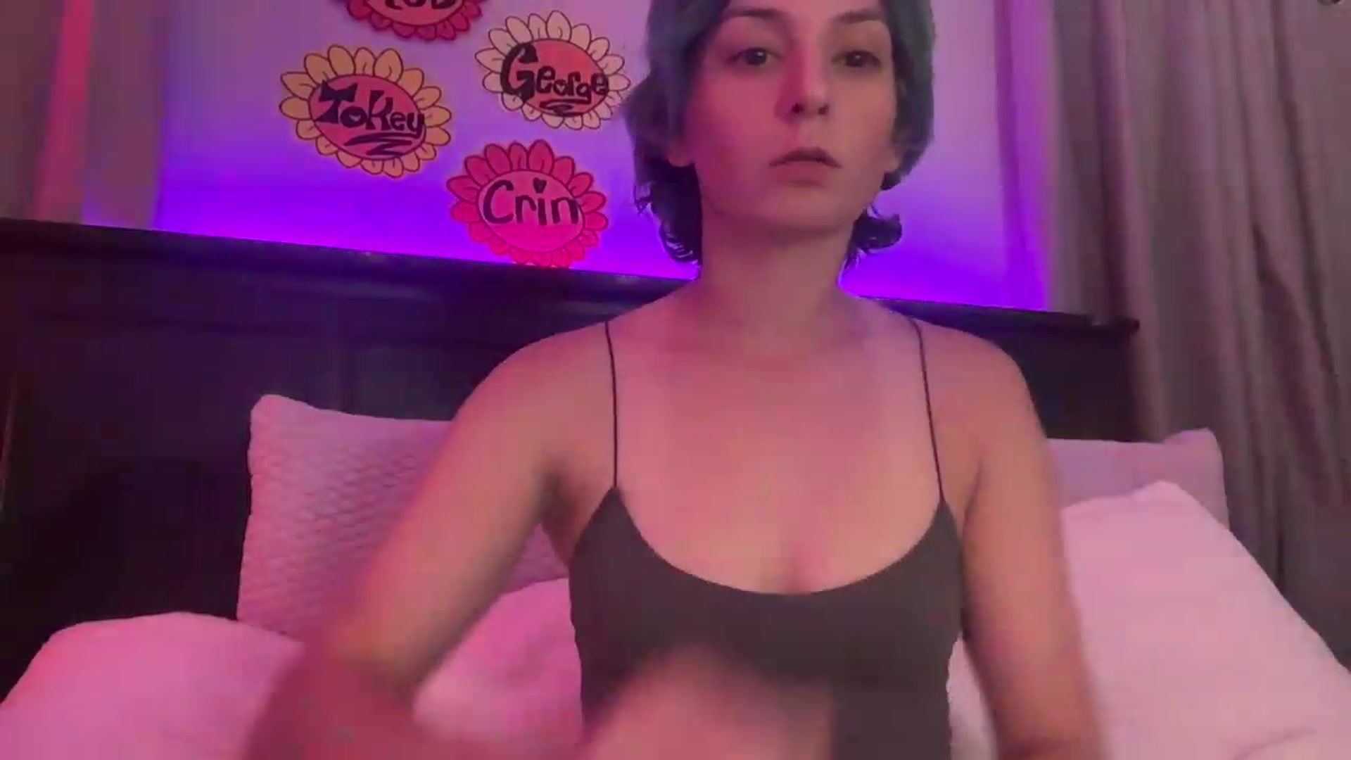 Gallery image thumbnail from EmmyLove's myfreecams stream on, 09/02/2026, 06:57 image 14 of 20