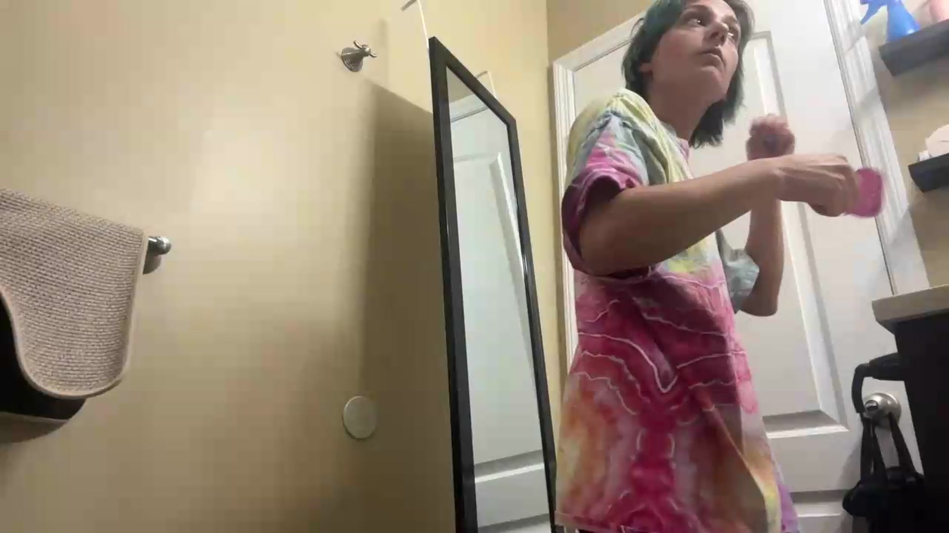 Gallery image thumbnail from EmmyLove's myfreecams stream on, 09/03/2026, 05:01 image 12 of 20