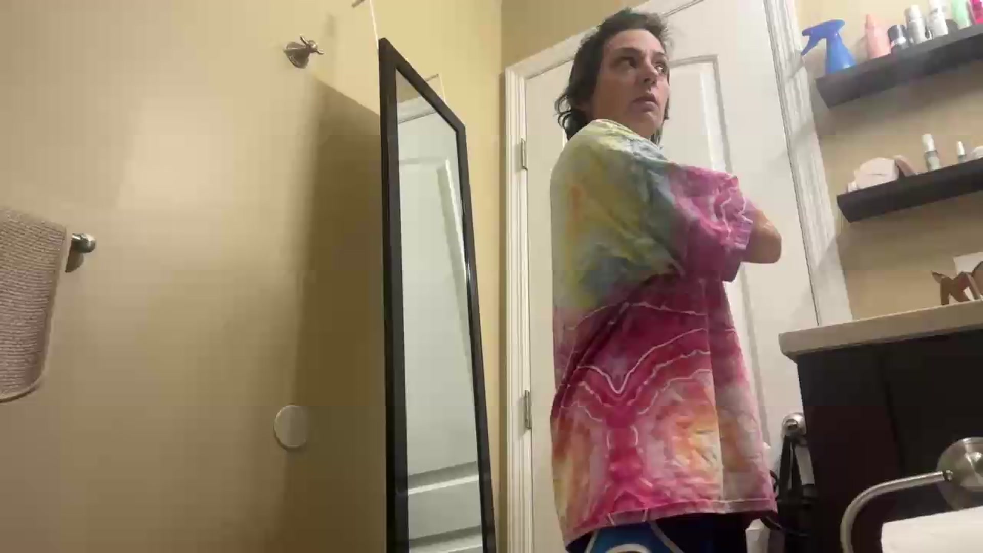 Gallery image thumbnail from EmmyLove's myfreecams stream on, 09/03/2026, 05:01 image 1 of 20
