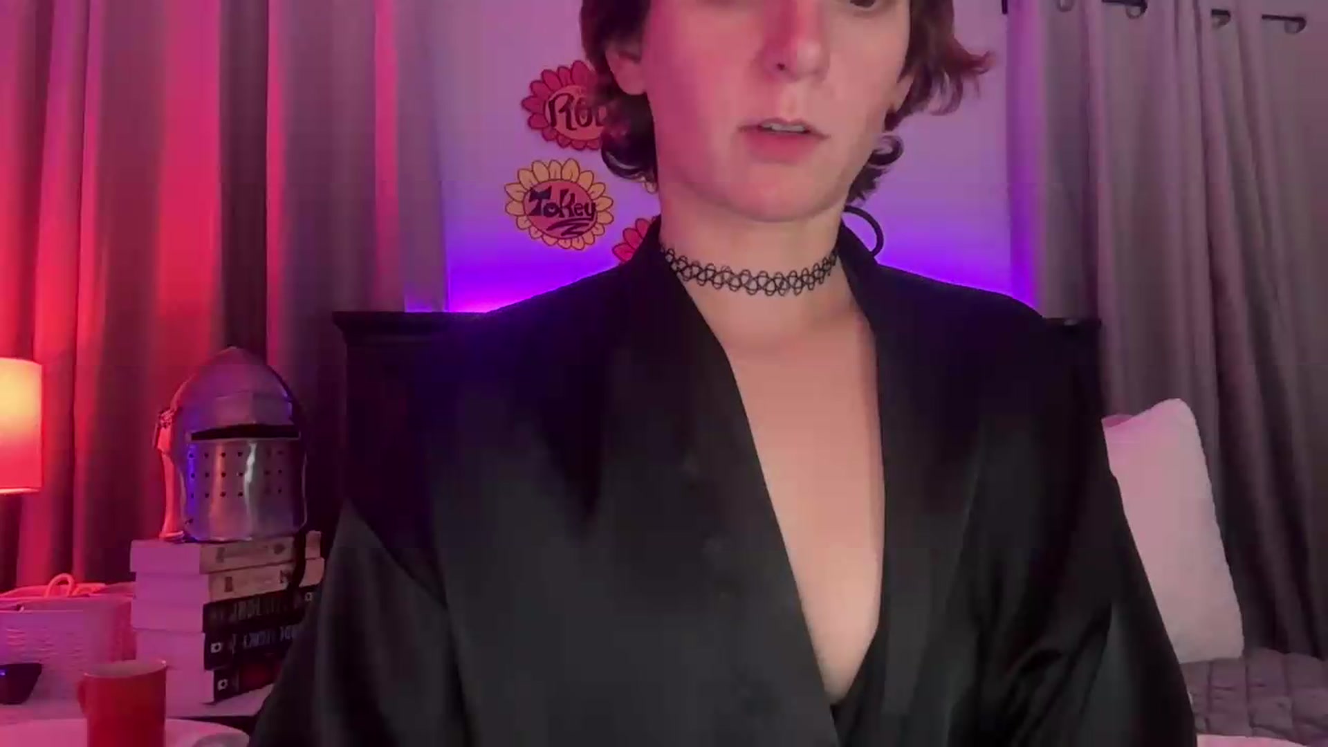 Gallery image thumbnail from EmmyLove's myfreecams stream on, 09/04/2026, 05:54 image 6 of 20