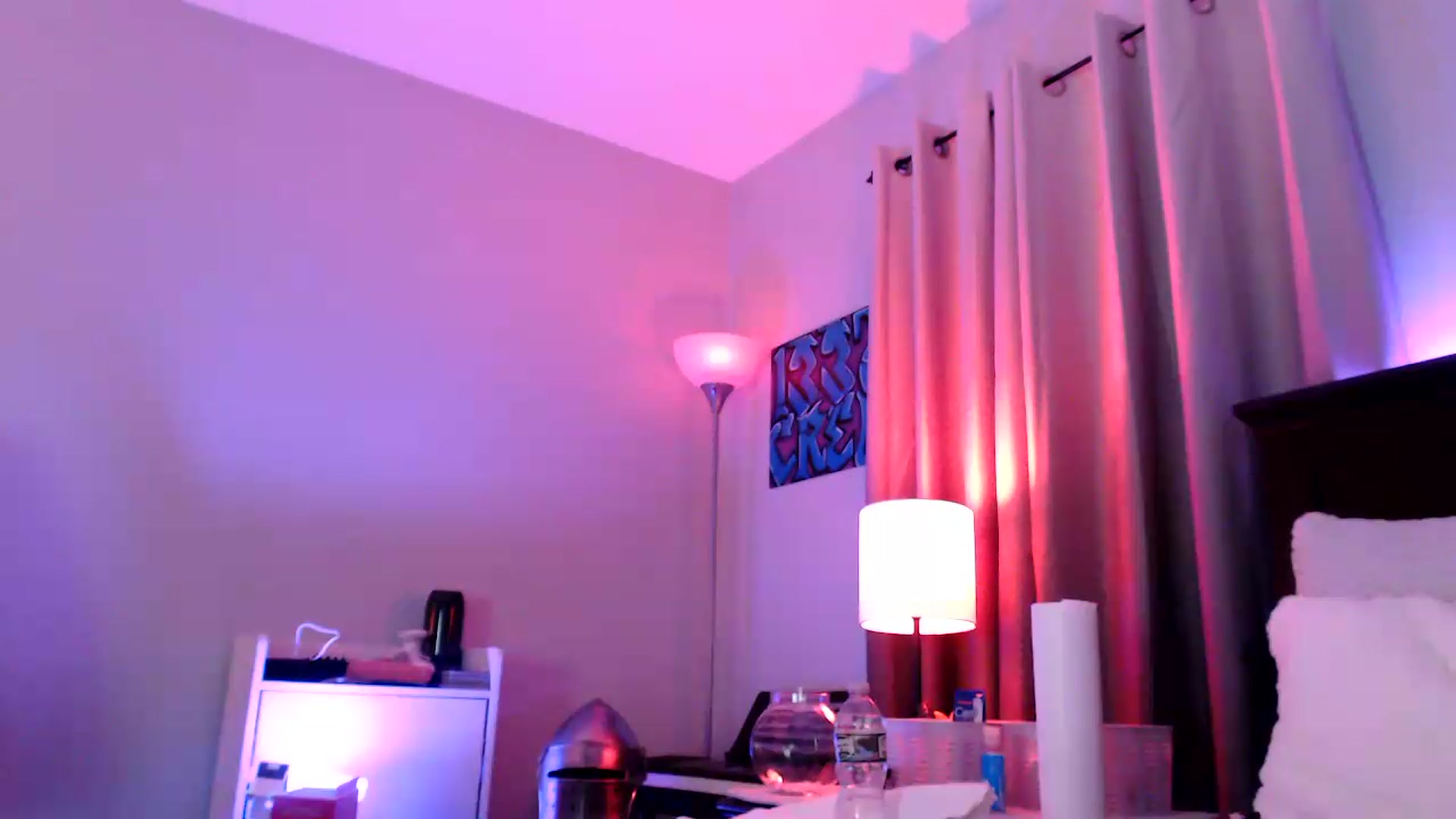 Gallery image thumbnail from EmmyLove's myfreecams stream on, 09/06/2026, 07:42 image 16 of 20