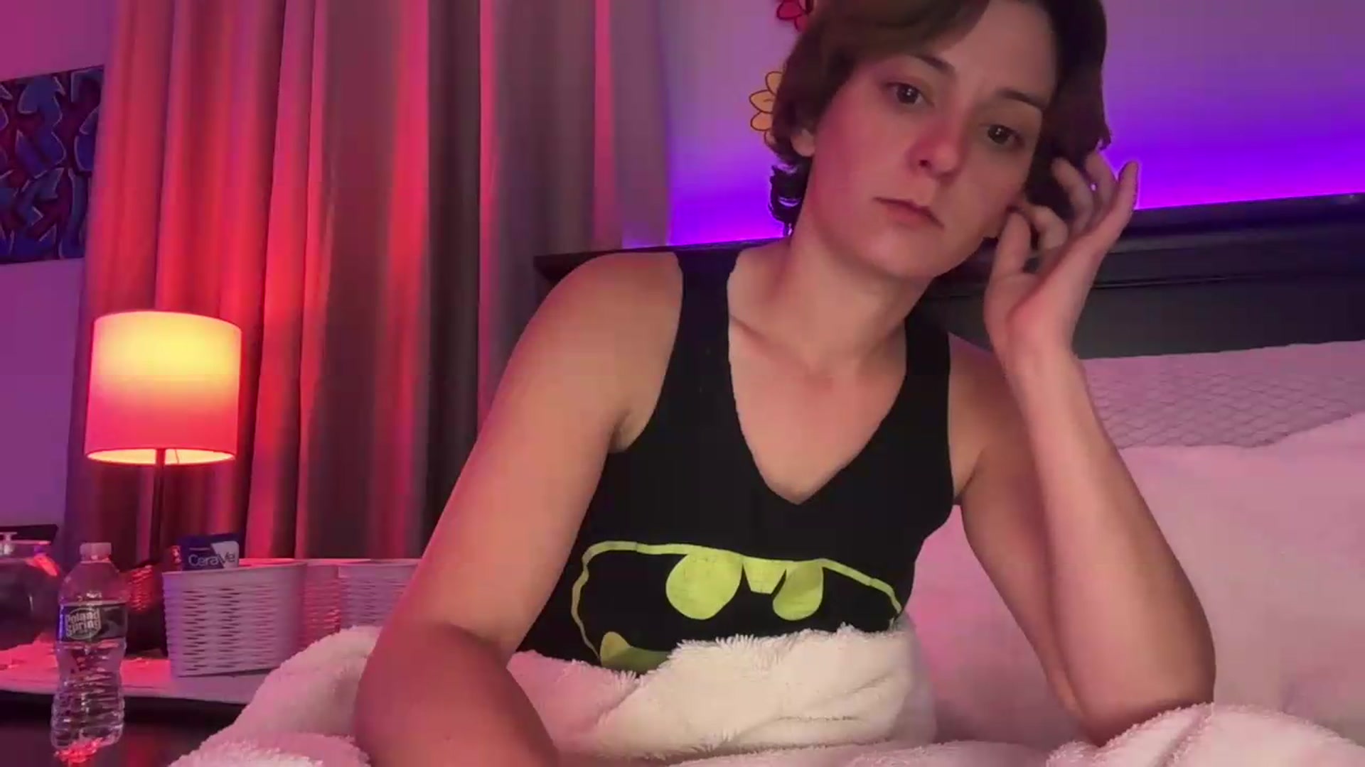 Gallery image thumbnail from EmmyLove's myfreecams stream on, 09/13/2026, 07:29 image 13 of 20