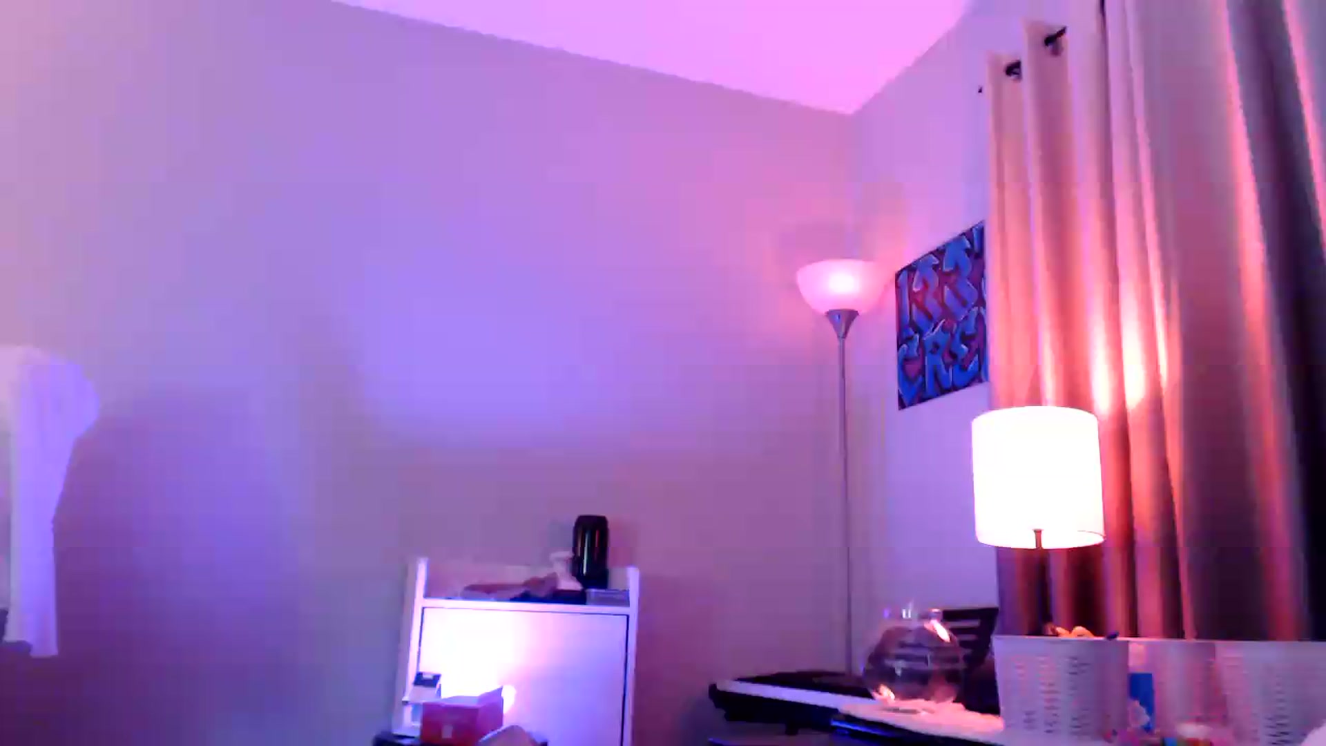 Gallery image thumbnail from EmmyLove's myfreecams stream on, 09/20/2026, 09:45 image 9 of 20