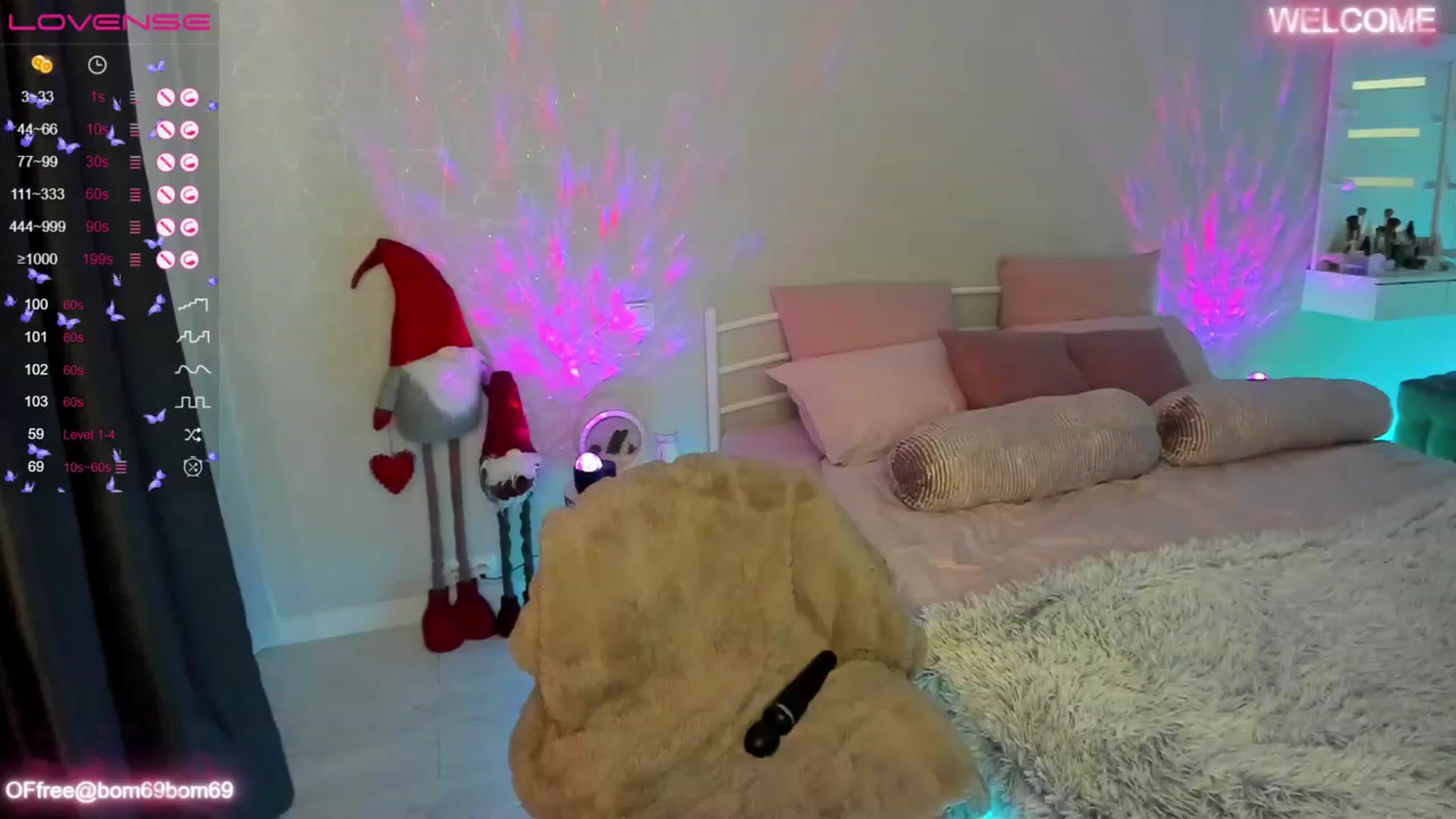 Gallery image thumbnail from Emmy_Emmy's myfreecams stream on, 03/02/2023, 10:29 image 8 of 20