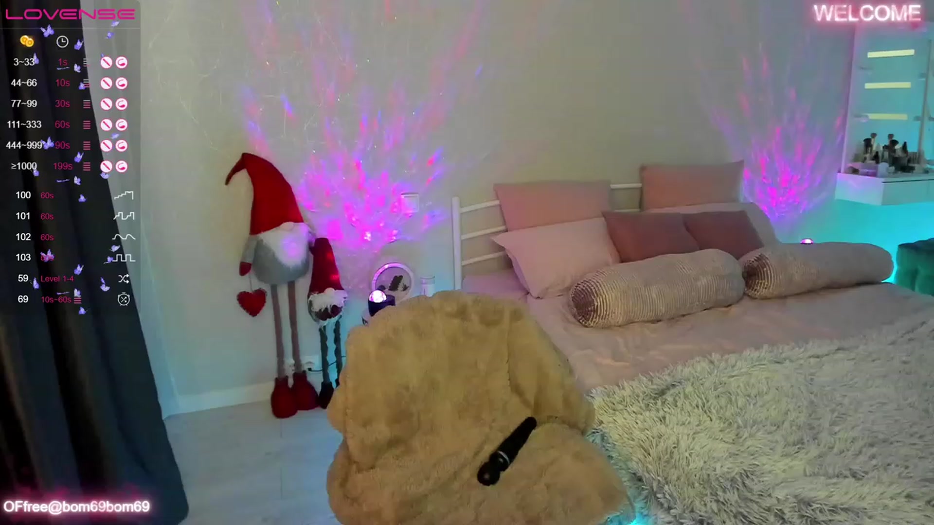 Gallery image thumbnail from Emmy_Emmy's myfreecams stream on, 03/02/2023, 10:29 image 7 of 20