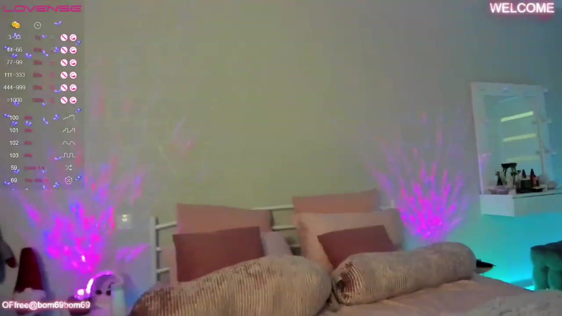 Gallery image thumbnail from Emmy_Emmy's myfreecams stream on, 03/14/2023, 08:19 image 6 of 20