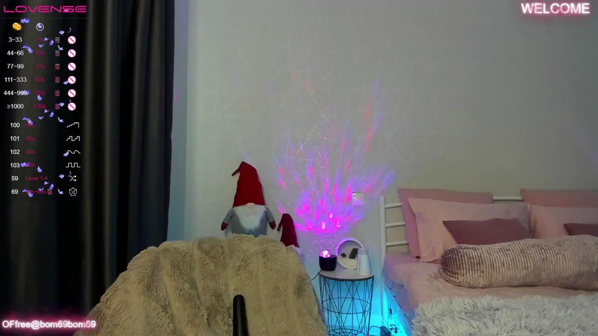 Gallery image thumbnail from Emmy_Emmy's myfreecams stream on, 03/17/2023, 08:02 image 18 of 20