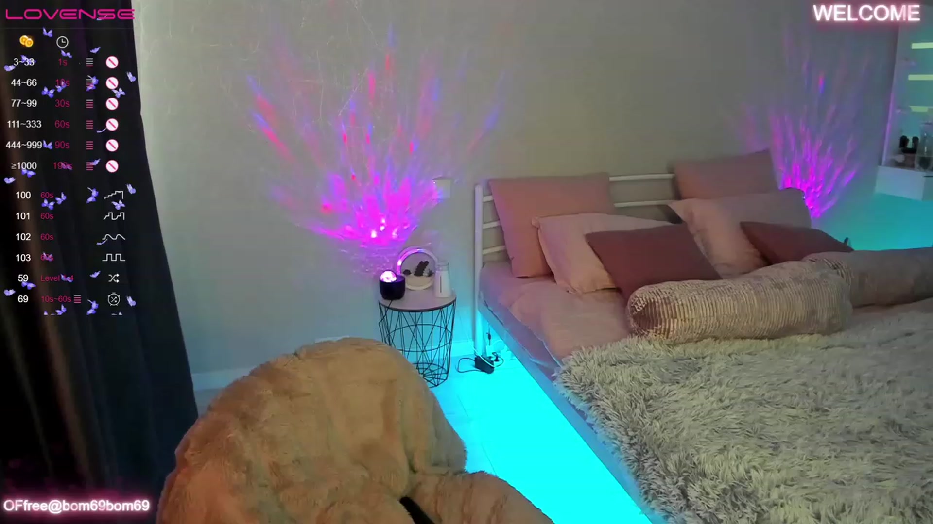 Gallery image thumbnail from Emmy_Emmy's myfreecams stream on, 03/28/2023, 08:57 image 1 of 20