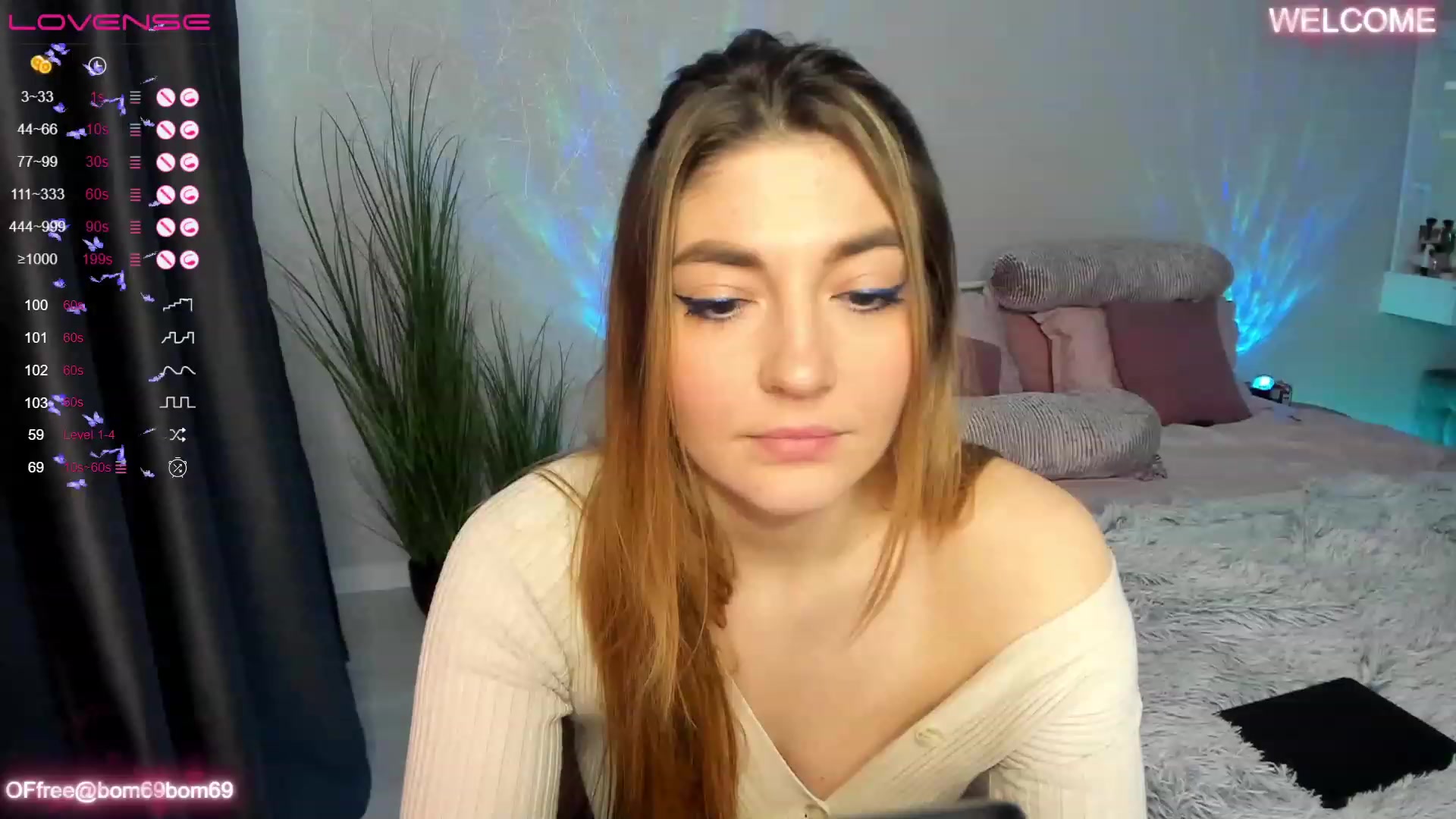 Gallery image thumbnail from Emmy_Emmy's myfreecams stream on, 04/13/2023, 09:42 image 2 of 20