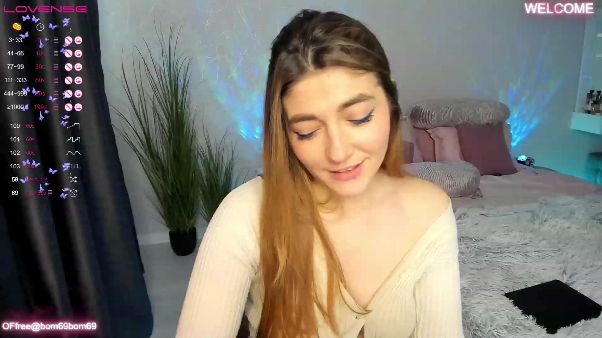 Gallery image thumbnail from Emmy_Emmy's myfreecams stream on, 04/13/2023, 09:42 image 16 of 20