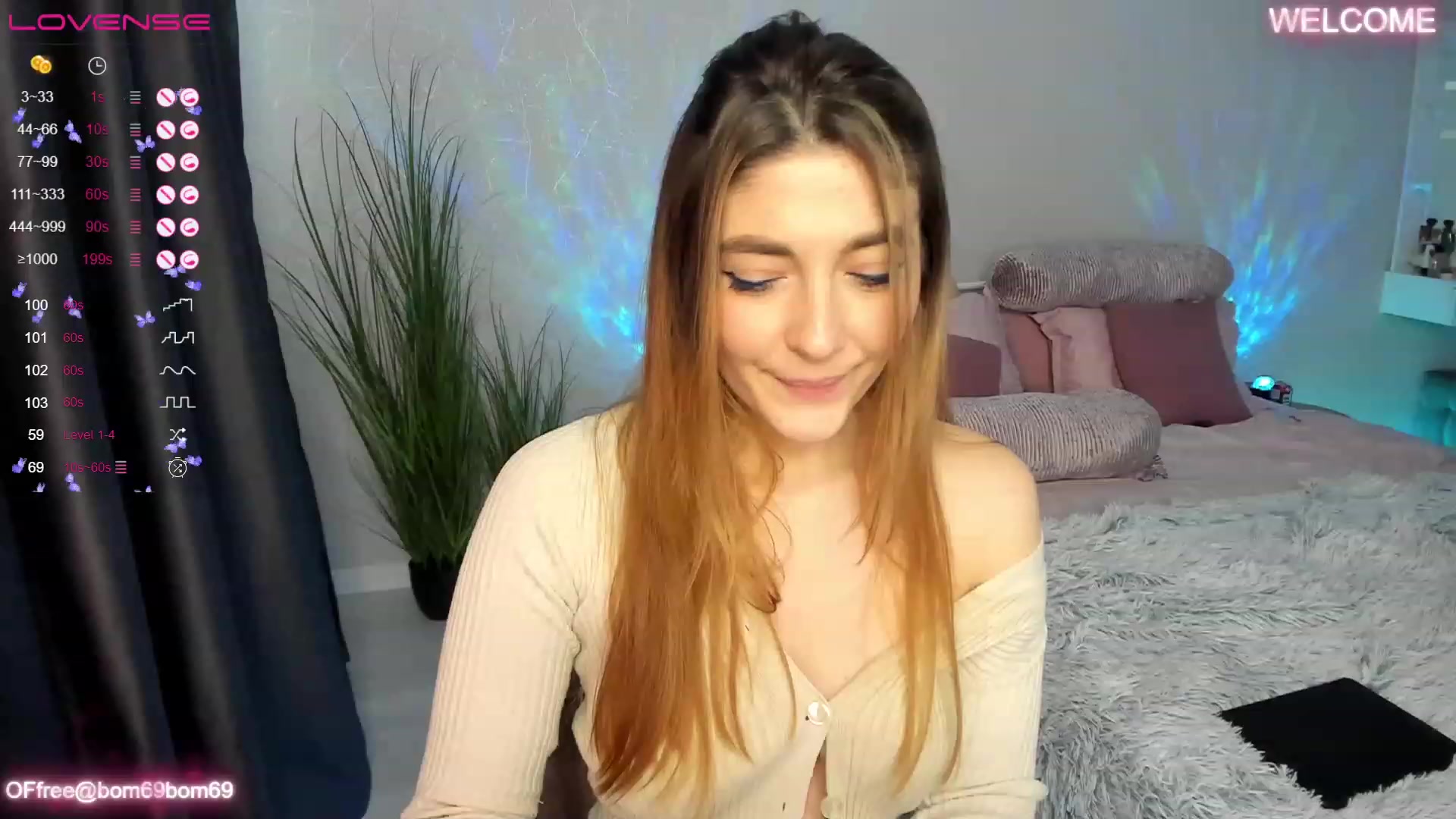 Gallery image thumbnail from Emmy_Emmy's myfreecams stream on, 04/13/2023, 09:42 image 11 of 20