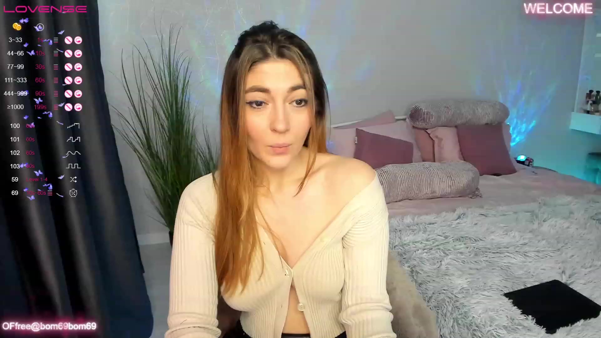 Gallery image thumbnail from Emmy_Emmy's myfreecams stream on, 04/13/2023, 09:42 image 14 of 20