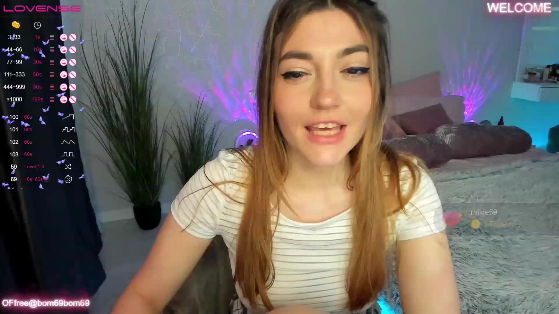 Gallery image thumbnail from Emmy_Emmy's myfreecams stream on, 04/24/2023, 10:10 image 15 of 20