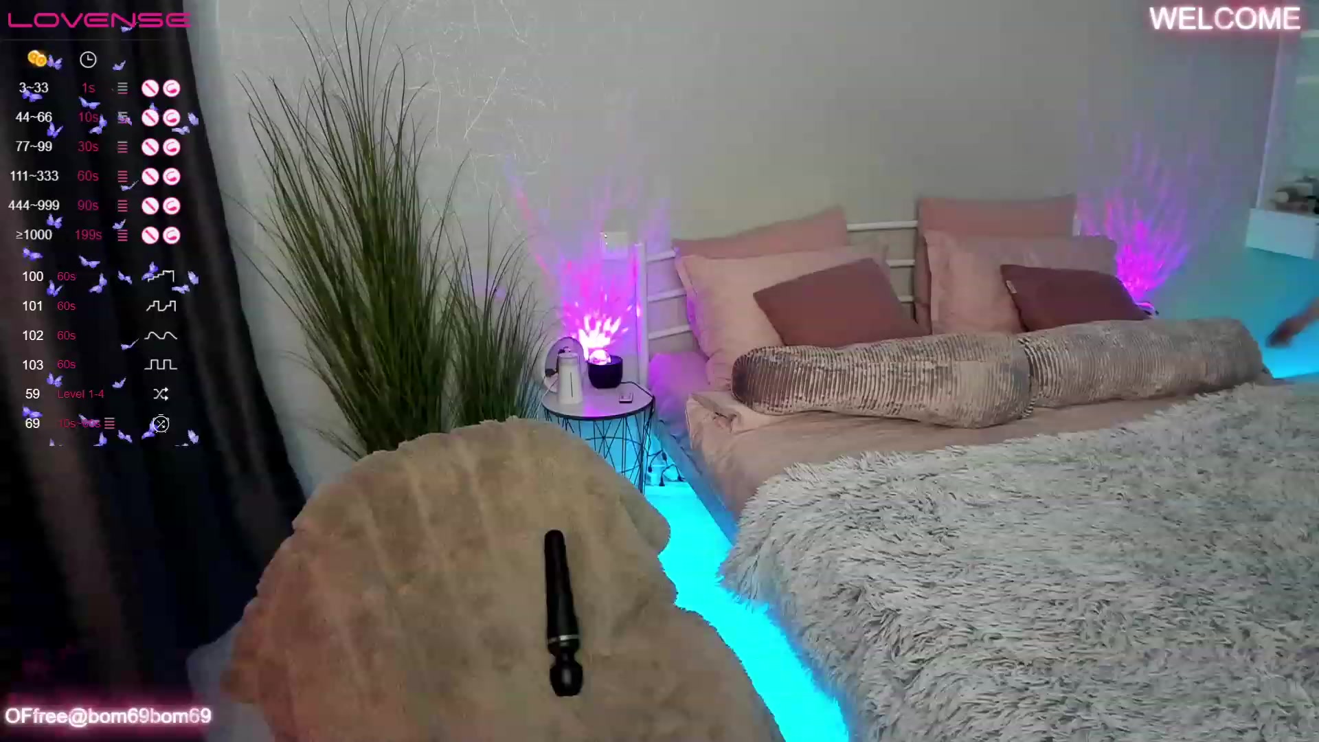 Gallery image thumbnail from Emmy_Emmy's myfreecams stream on, 05/01/2023, 10:28 image 5 of 20