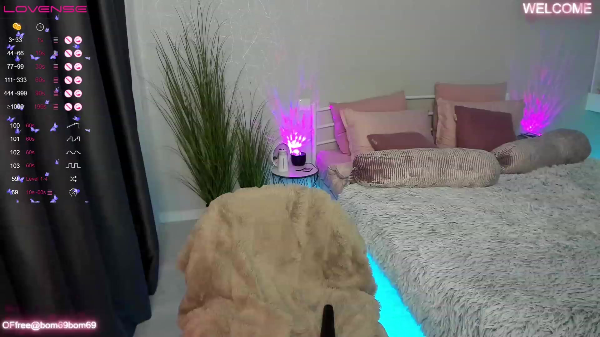 Gallery image thumbnail from Emmy_Emmy's myfreecams stream on, 05/04/2023, 08:36 image 19 of 20