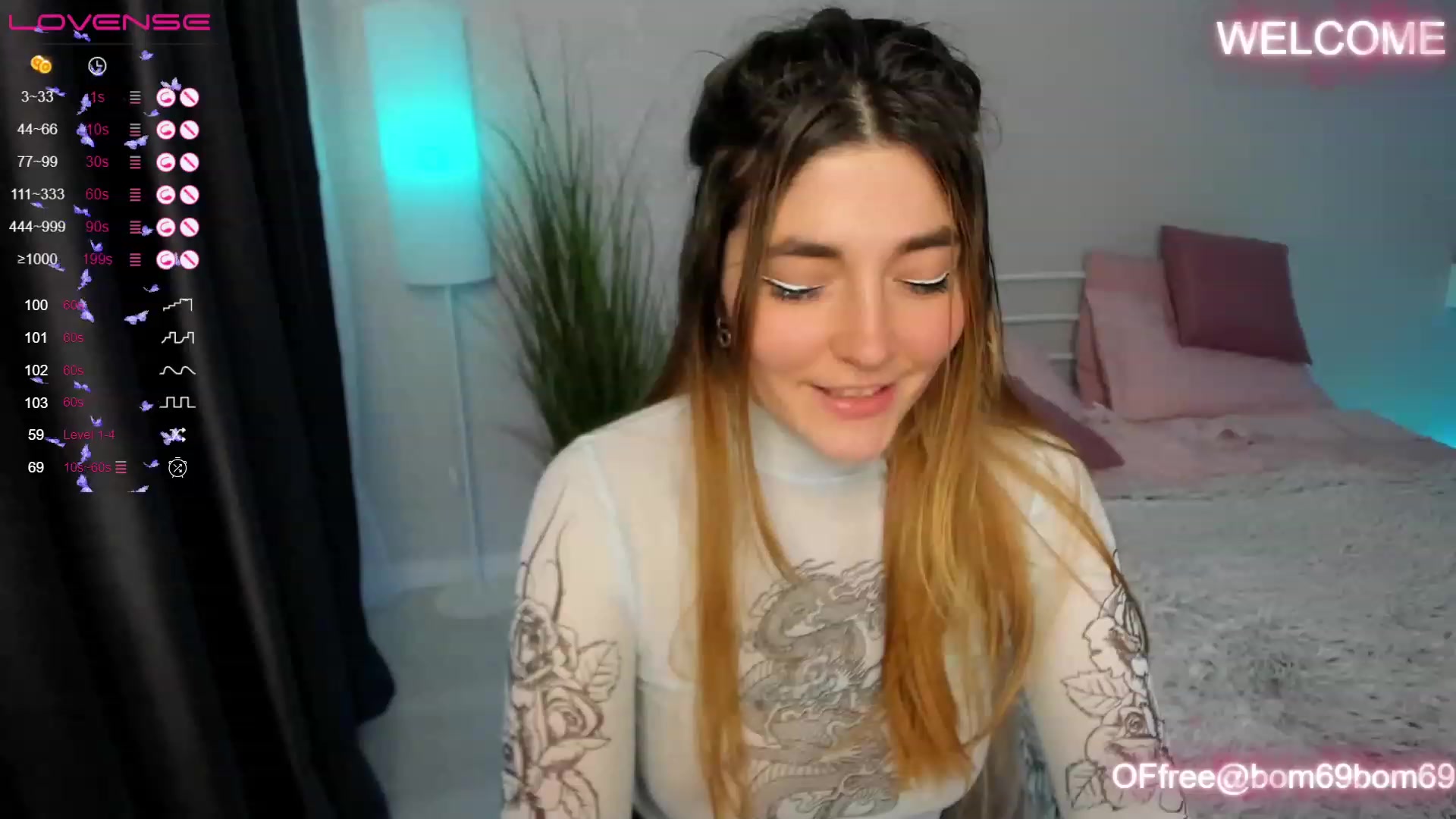 Gallery image thumbnail from Emmy_Emmy's myfreecams stream on, 05/24/2023, 09:14 image 9 of 20