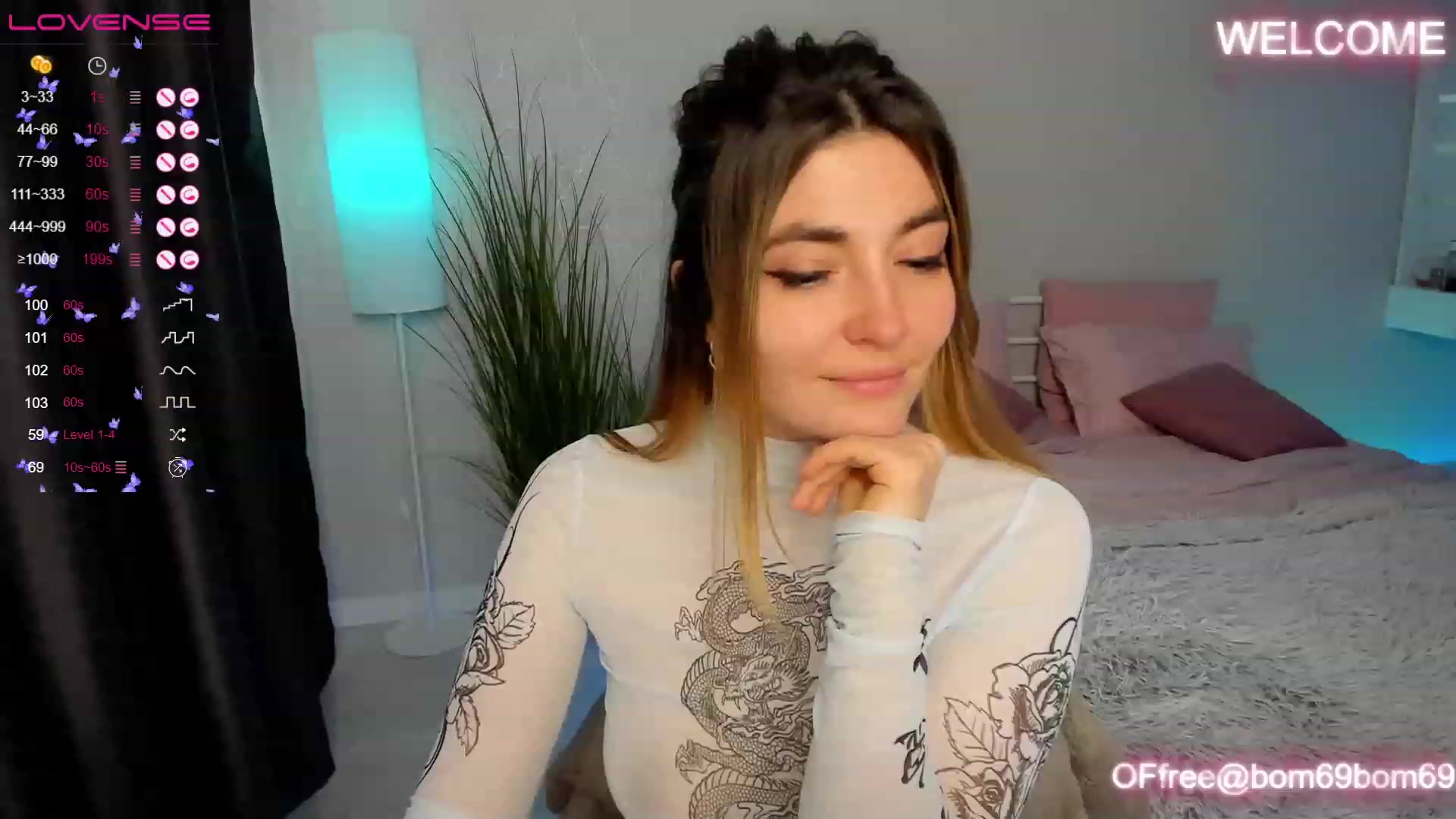 Gallery image thumbnail from Emmy_Emmy's myfreecams stream on, 05/26/2023, 07:14 image 9 of 20