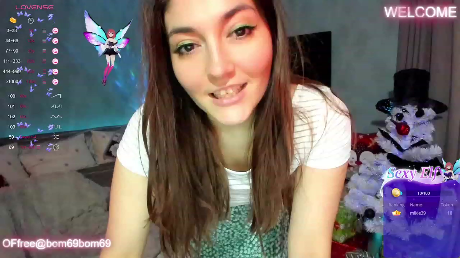 Gallery image thumbnail from Emmy_Emmy's myfreecams stream on, 12/08/2023, 09:36 image 17 of 20