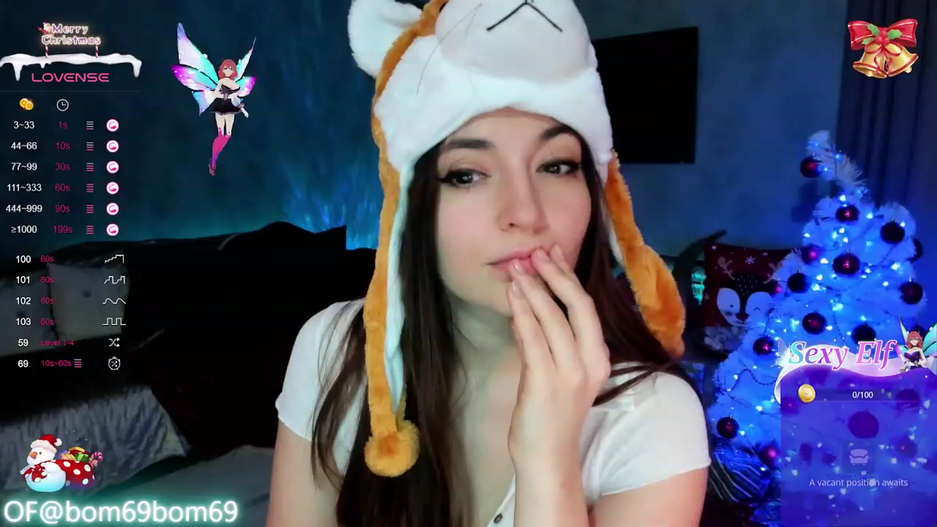 Gallery image thumbnail from Emmy_Emmy's myfreecams stream on, 12/17/2023, 08:30 image 14 of 20
