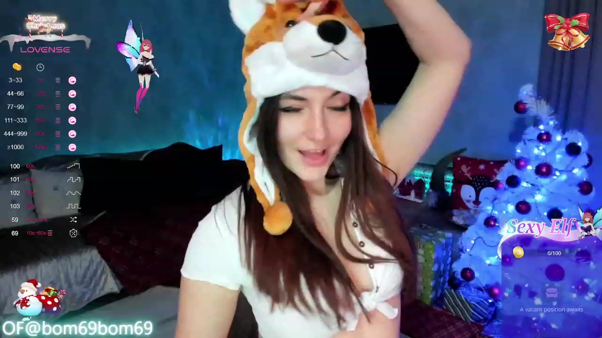 Gallery image thumbnail from Emmy_Emmy's myfreecams stream on, 12/17/2023, 08:30 image 13 of 20