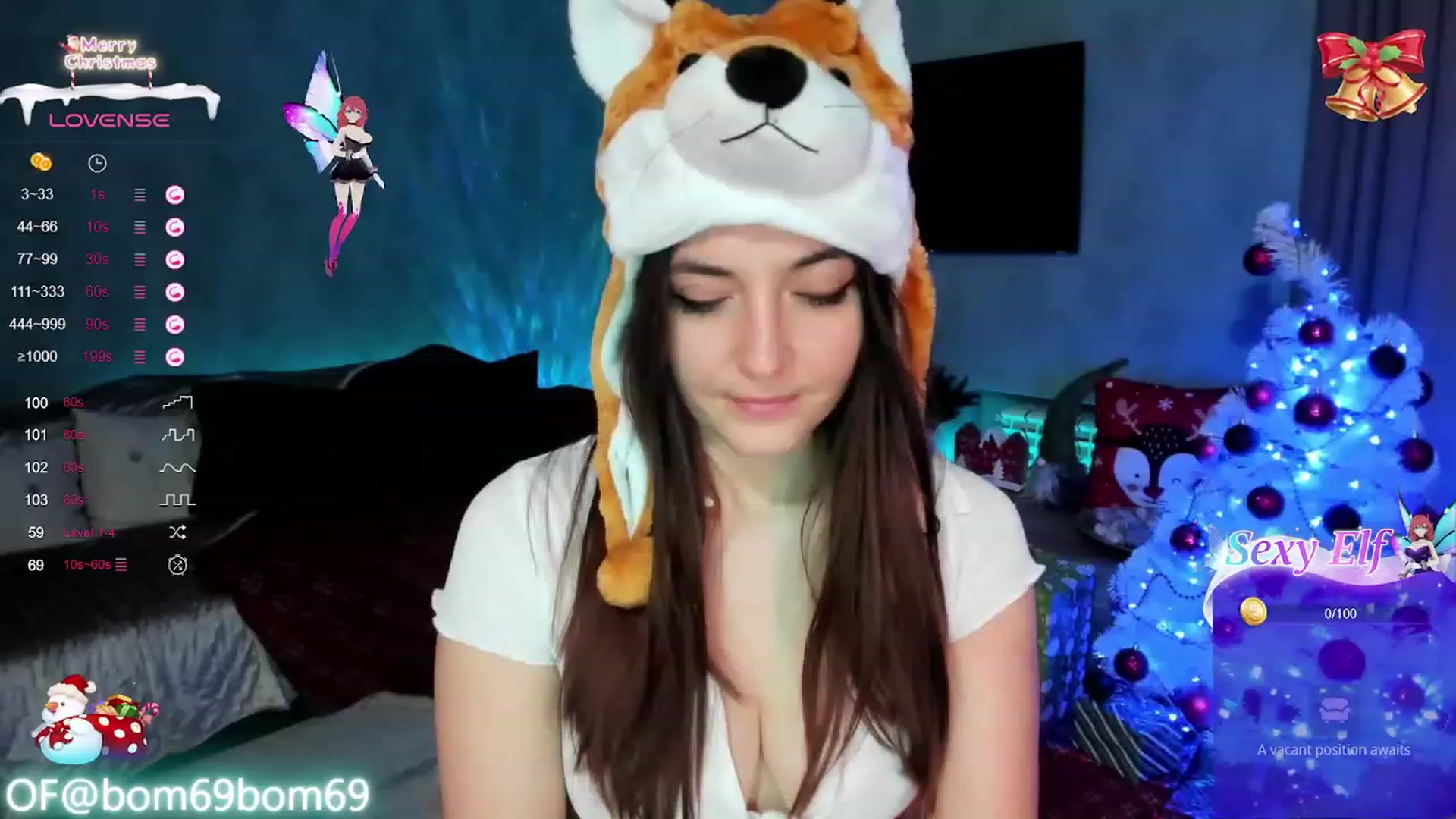 Gallery image thumbnail from Emmy_Emmy's myfreecams stream on, 12/17/2023, 08:30 image 11 of 20