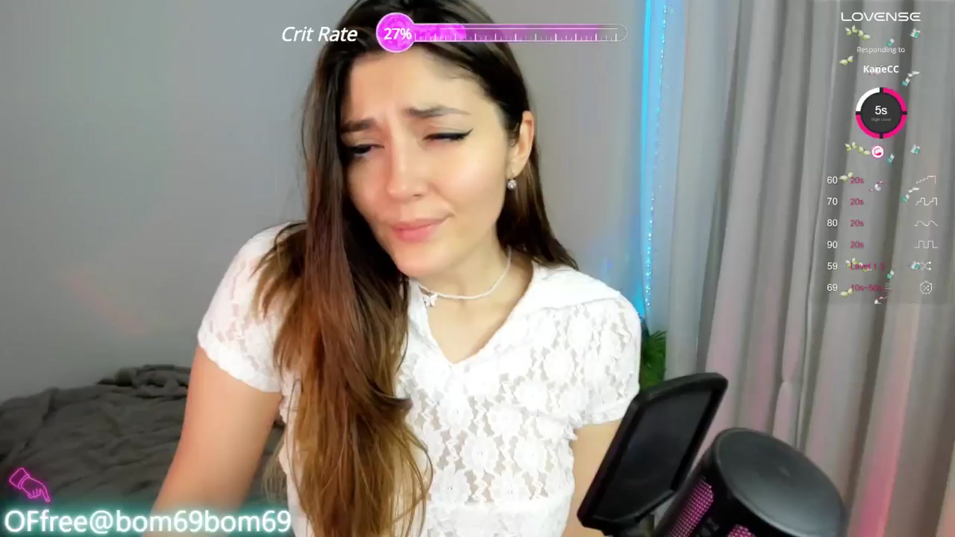 Gallery image thumbnail from Emmy_Emmy's myfreecams stream on, 08/05/2024, 07:47 image 19 of 20