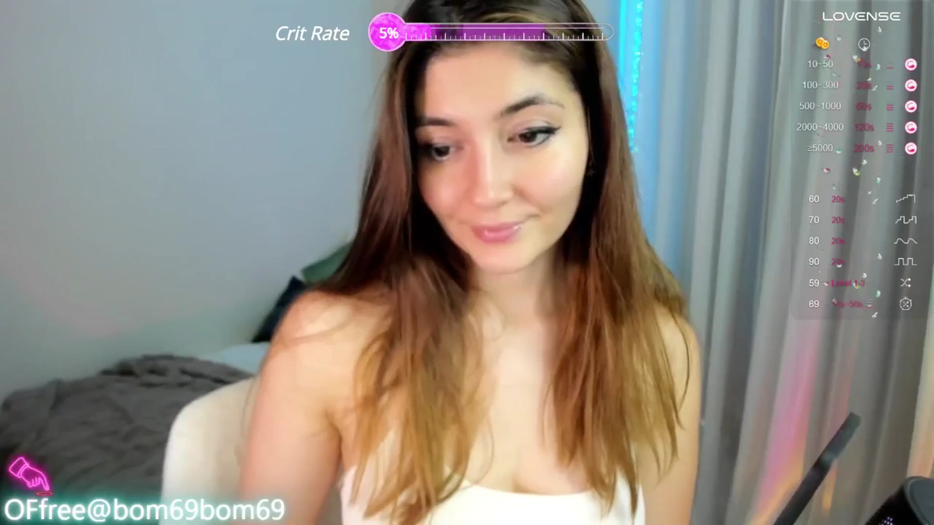 Gallery image thumbnail from Emmy_Emmy's myfreecams stream on, 08/06/2024, 09:30 image 15 of 20