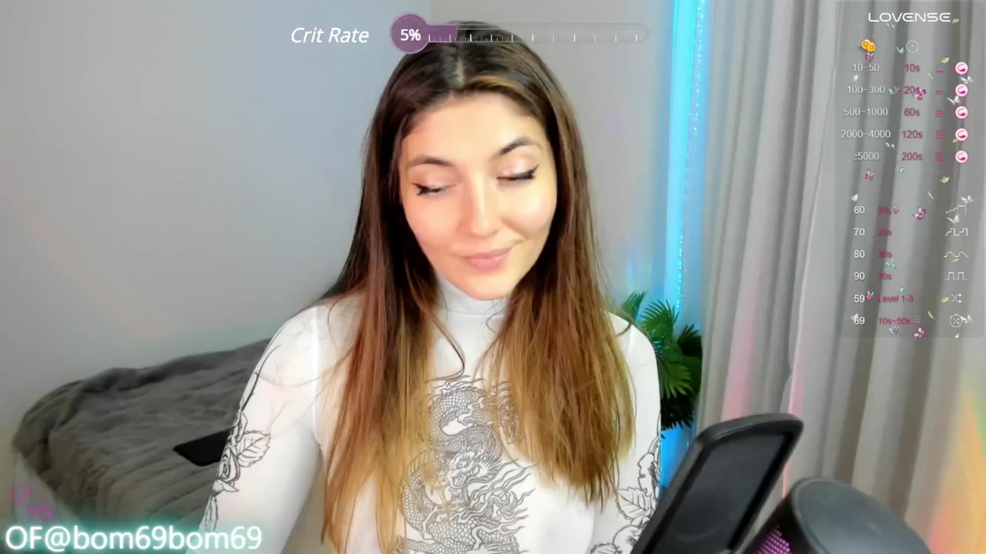 Gallery image thumbnail from Emmy_Emmy's myfreecams stream on, 08/10/2024, 09:00 image 14 of 20